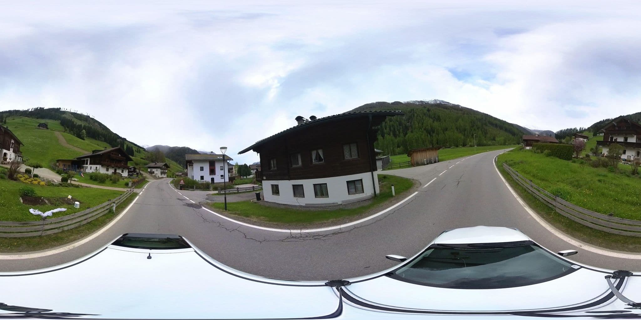Street view near Haus Toriten, Virgen