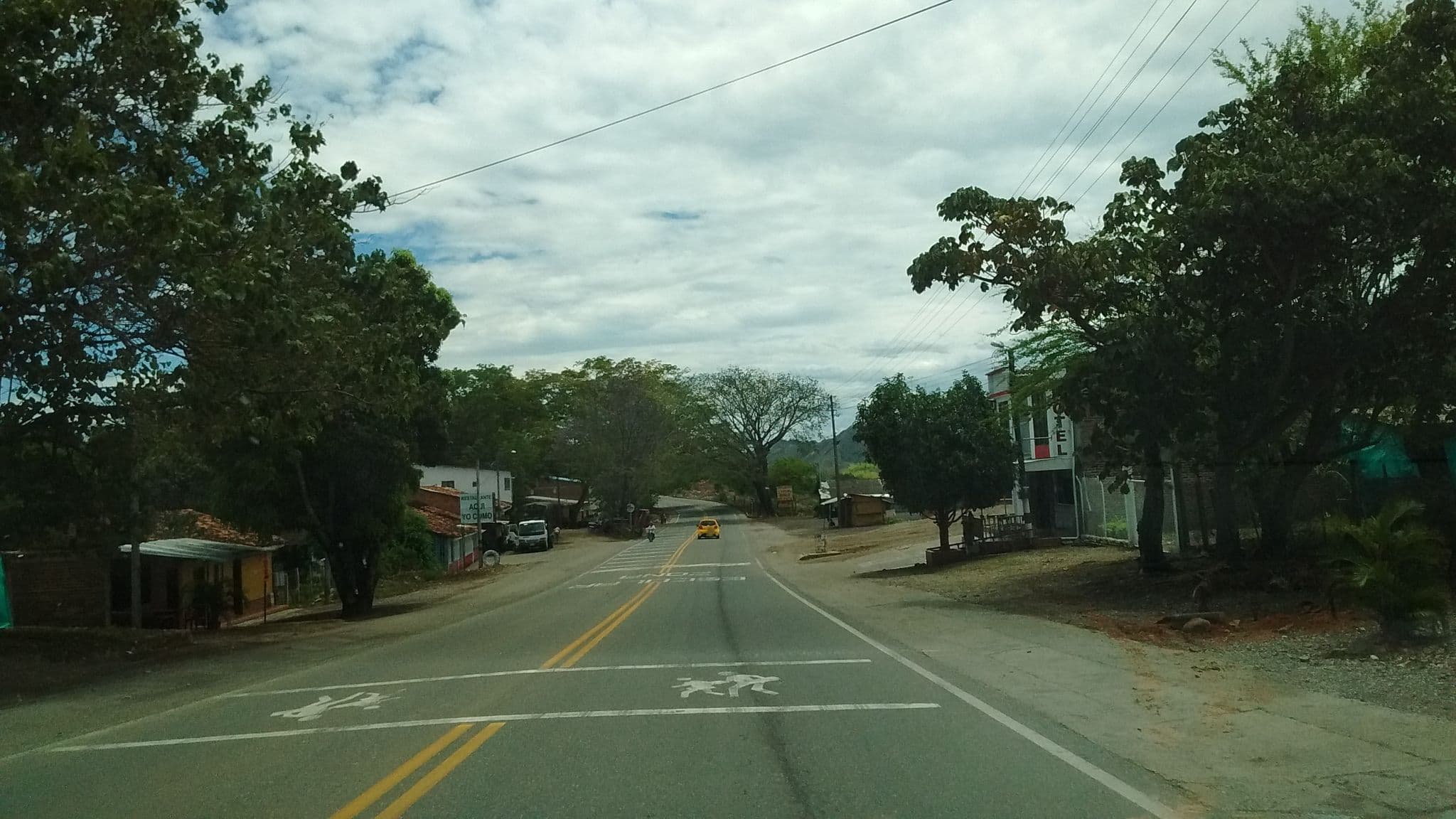 Street view near Hotel Copacabana, El Bordo — © kaxtillo (CC BY-SA · Mapillary)