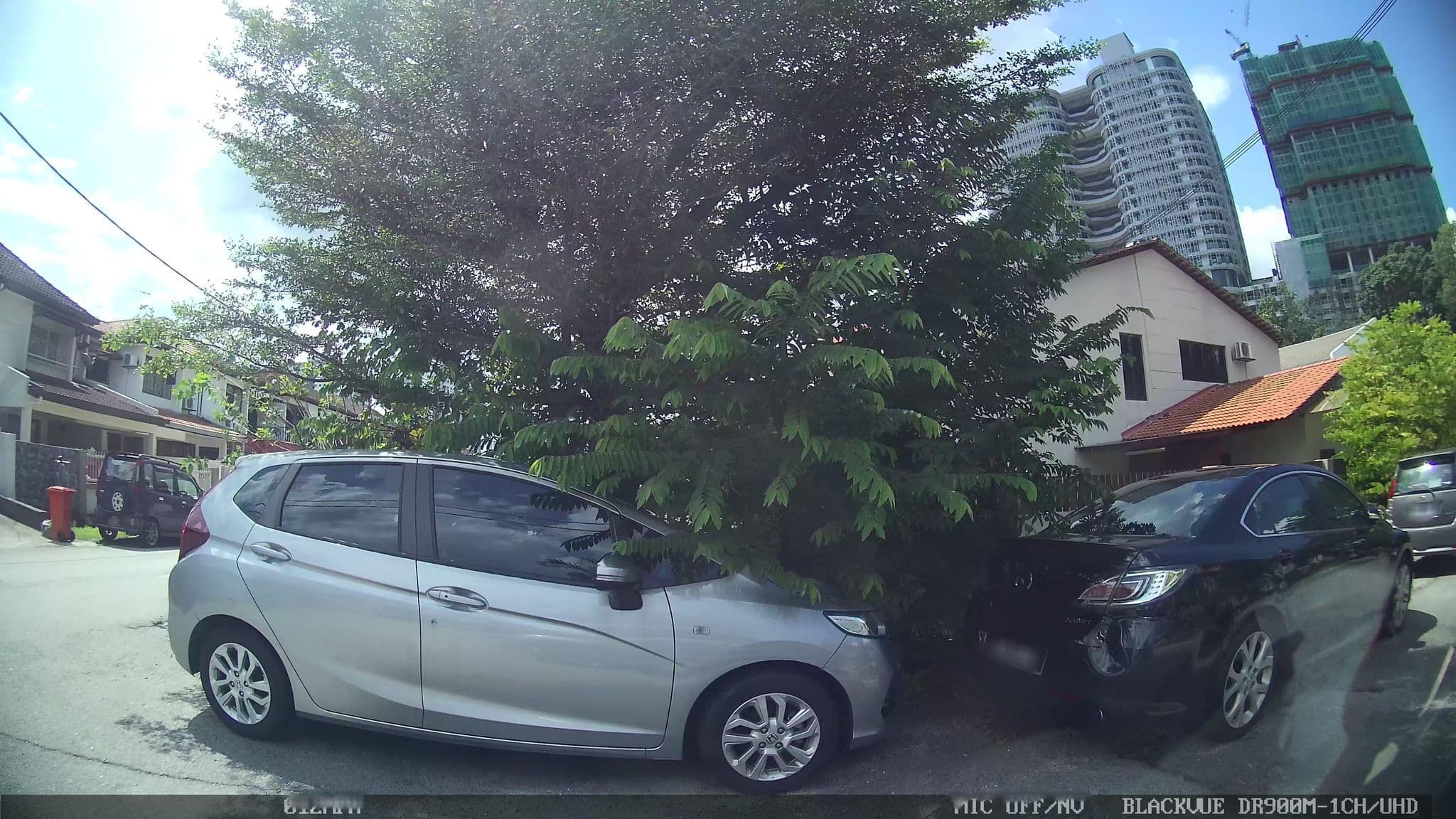 Street view near Yu Beng's Dungeon of Doom, Bandar Utama — © kaart_1 (CC BY-SA · Mapillary)