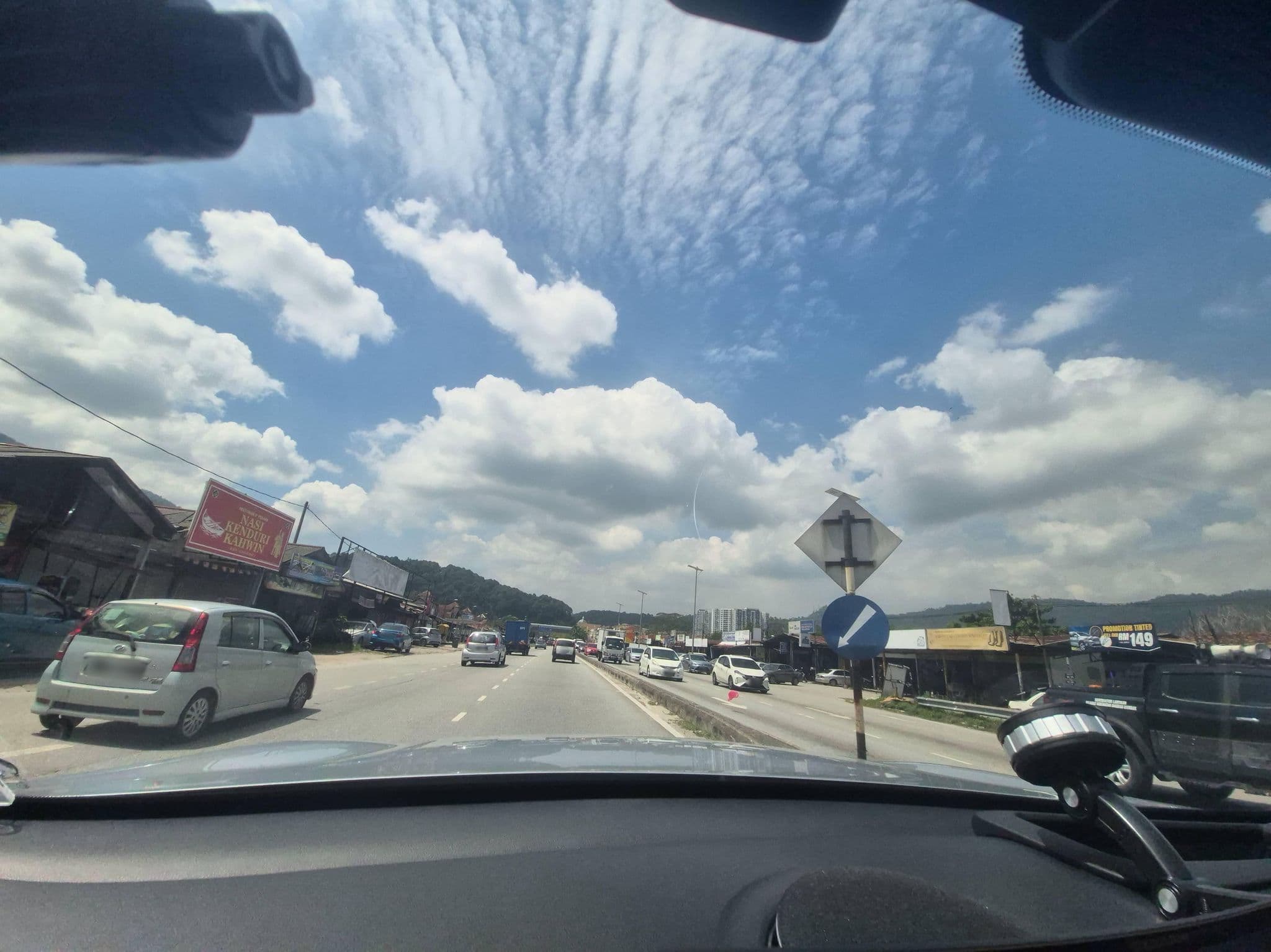 Street view near Hotel kristal Bandar Rawang, Rawang — © lin_wang (CC BY-SA · Mapillary)