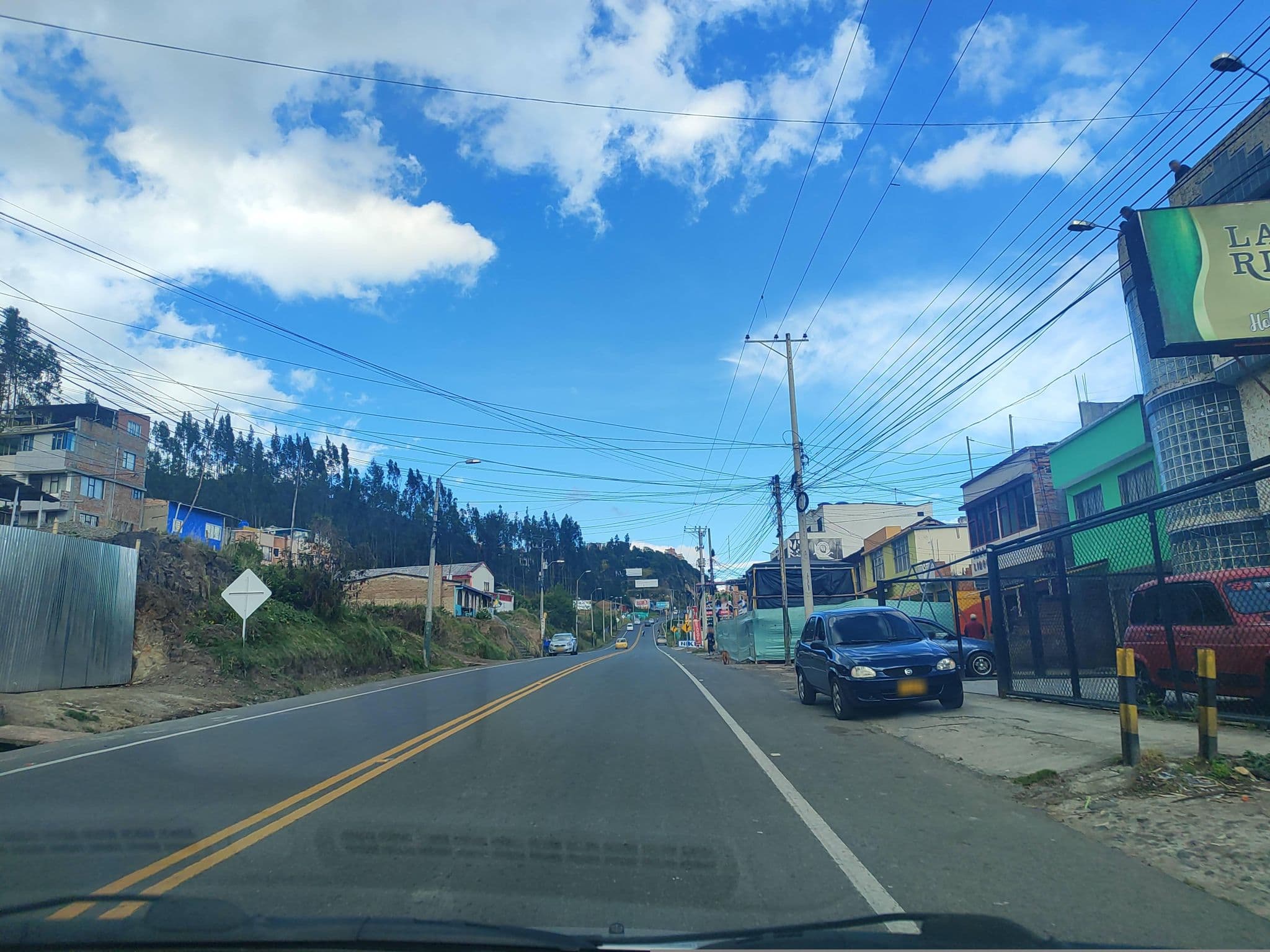 Street view near Hotel La Riviera, Ipiales — © oscar_munoz1 (CC BY-SA · Mapillary)