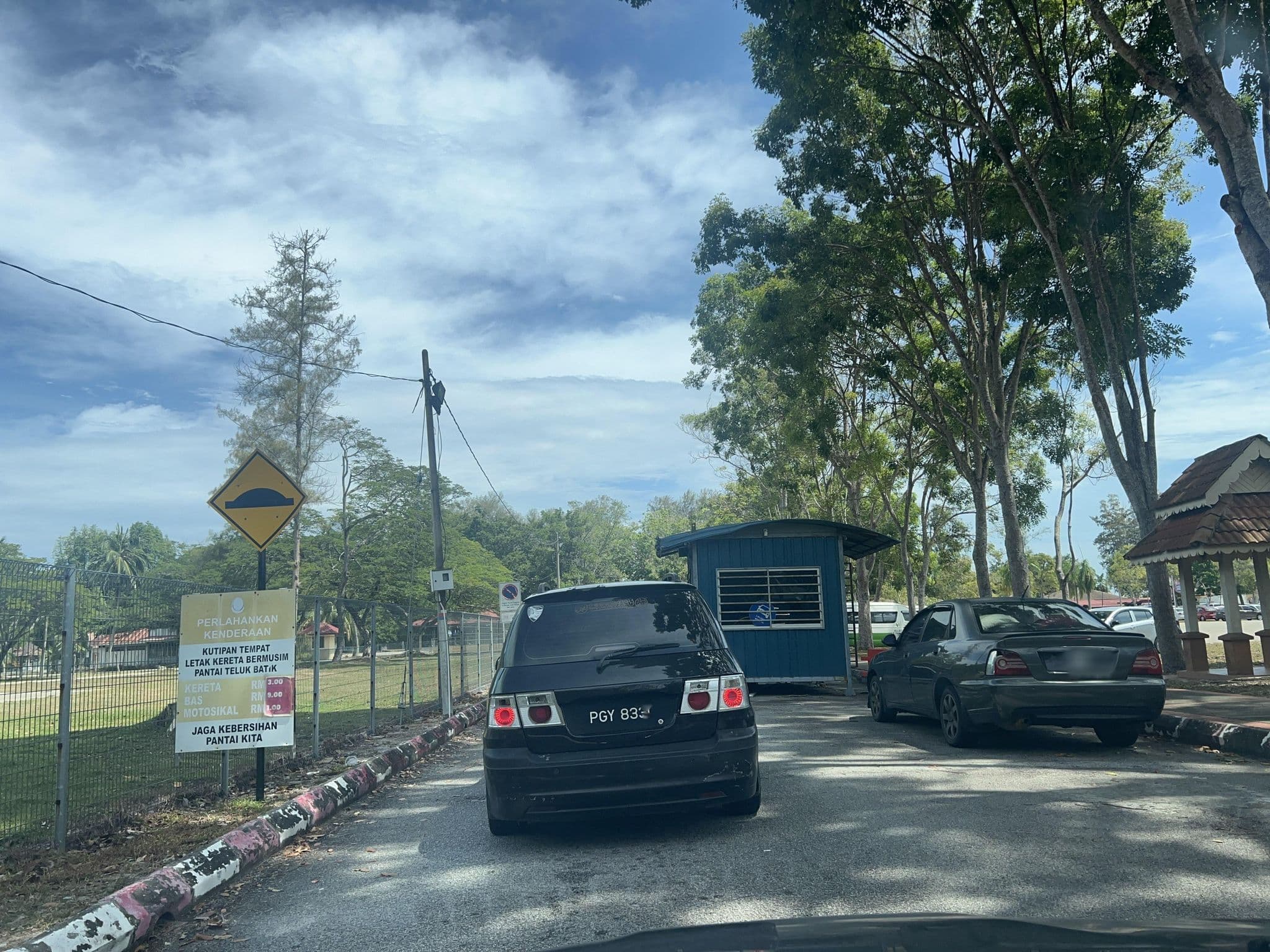 Street view near Teluk Batik Resort, Pangkor — © petajalanterbuka (CC BY-SA · Mapillary)