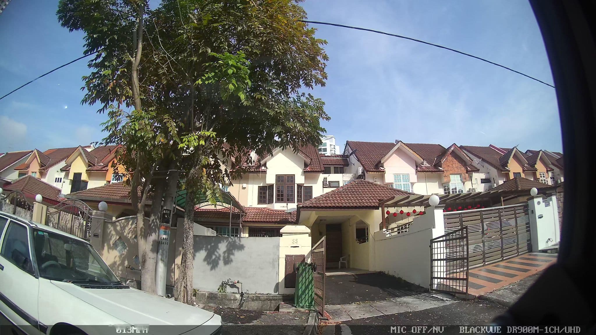 Street view near The Royale Chulan Kuala Lumpur, Bukit Jambul — © kaart_1 (CC BY-SA · Mapillary)