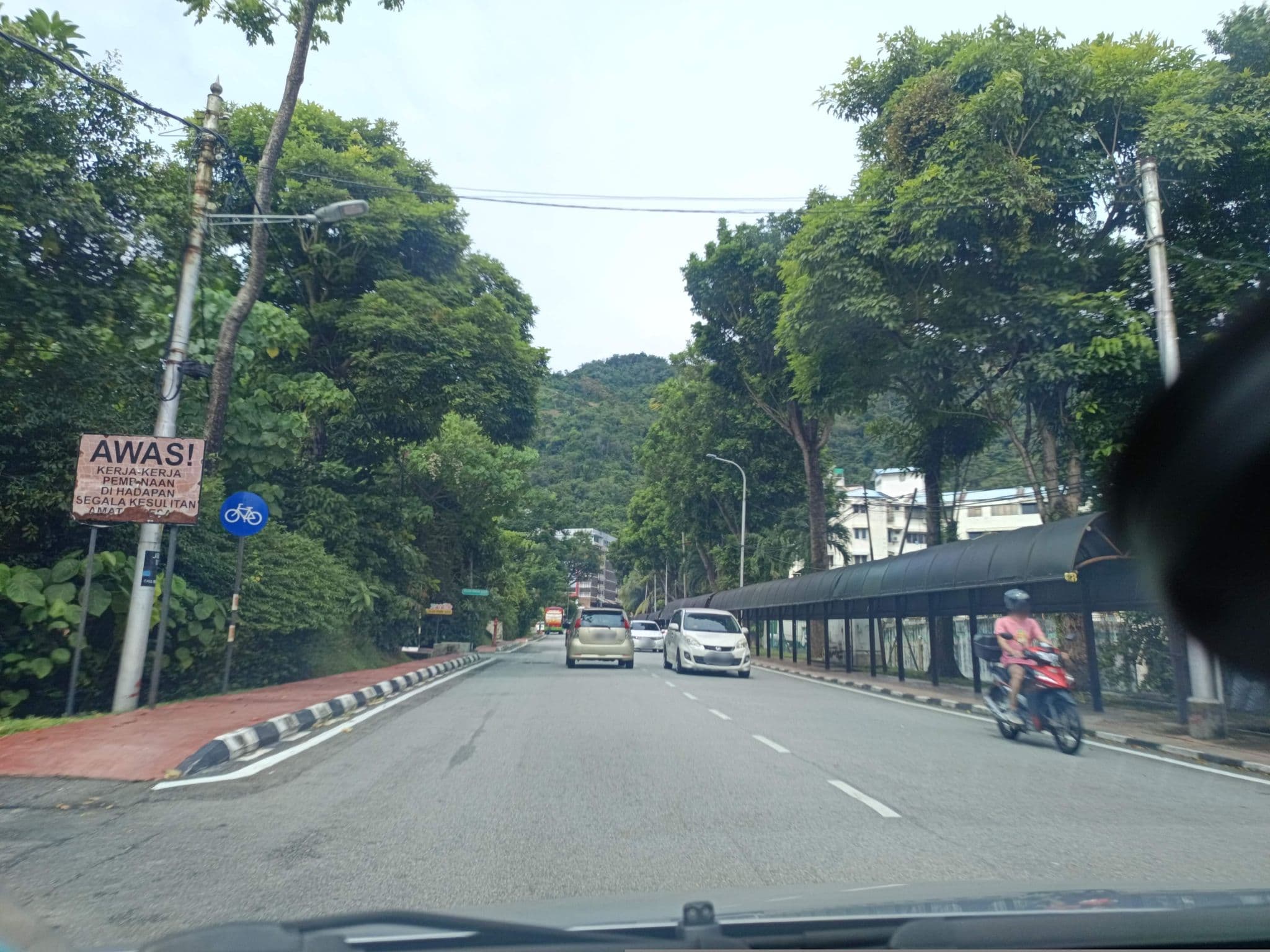 Street view near Fastbook Vacation Apartment, Ayer Itam — © YikQin (CC BY-SA · Mapillary)