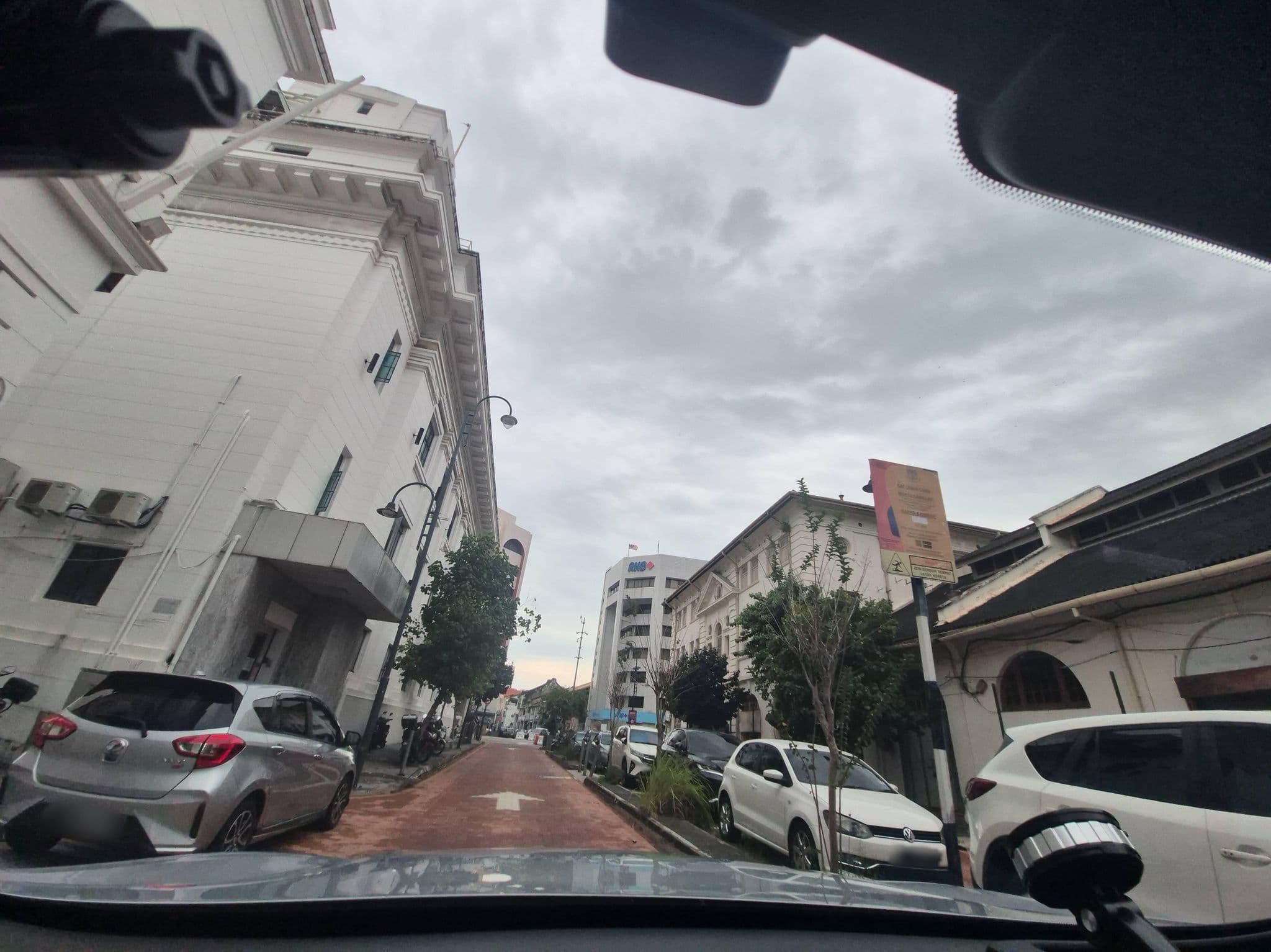 Street view near The Rice Miller, George Town — © lin_wang (CC BY-SA · Mapillary)