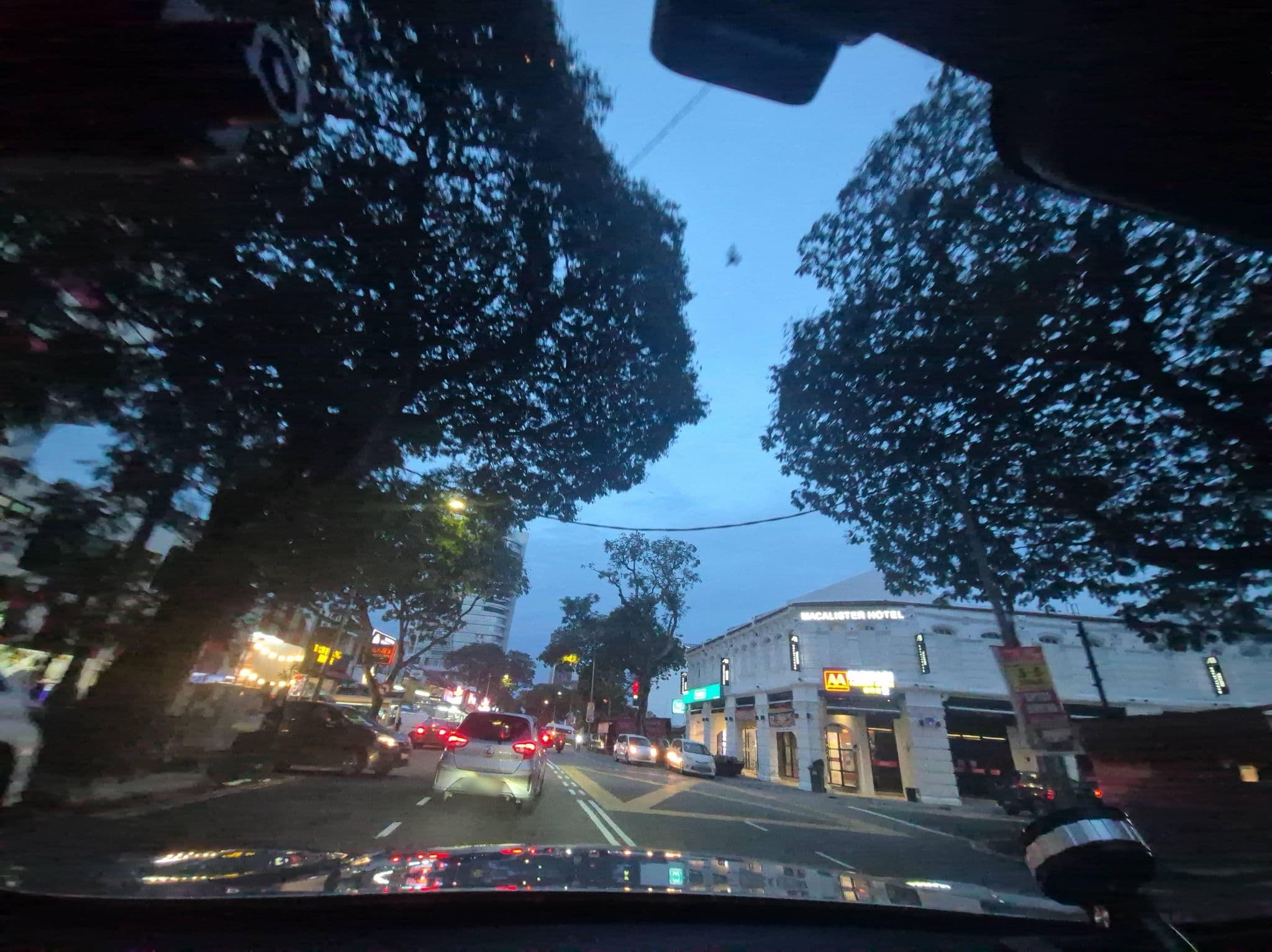 Street view near Macalister Hotel By PHC, George Town — © lin_wang (CC BY-SA · Mapillary)