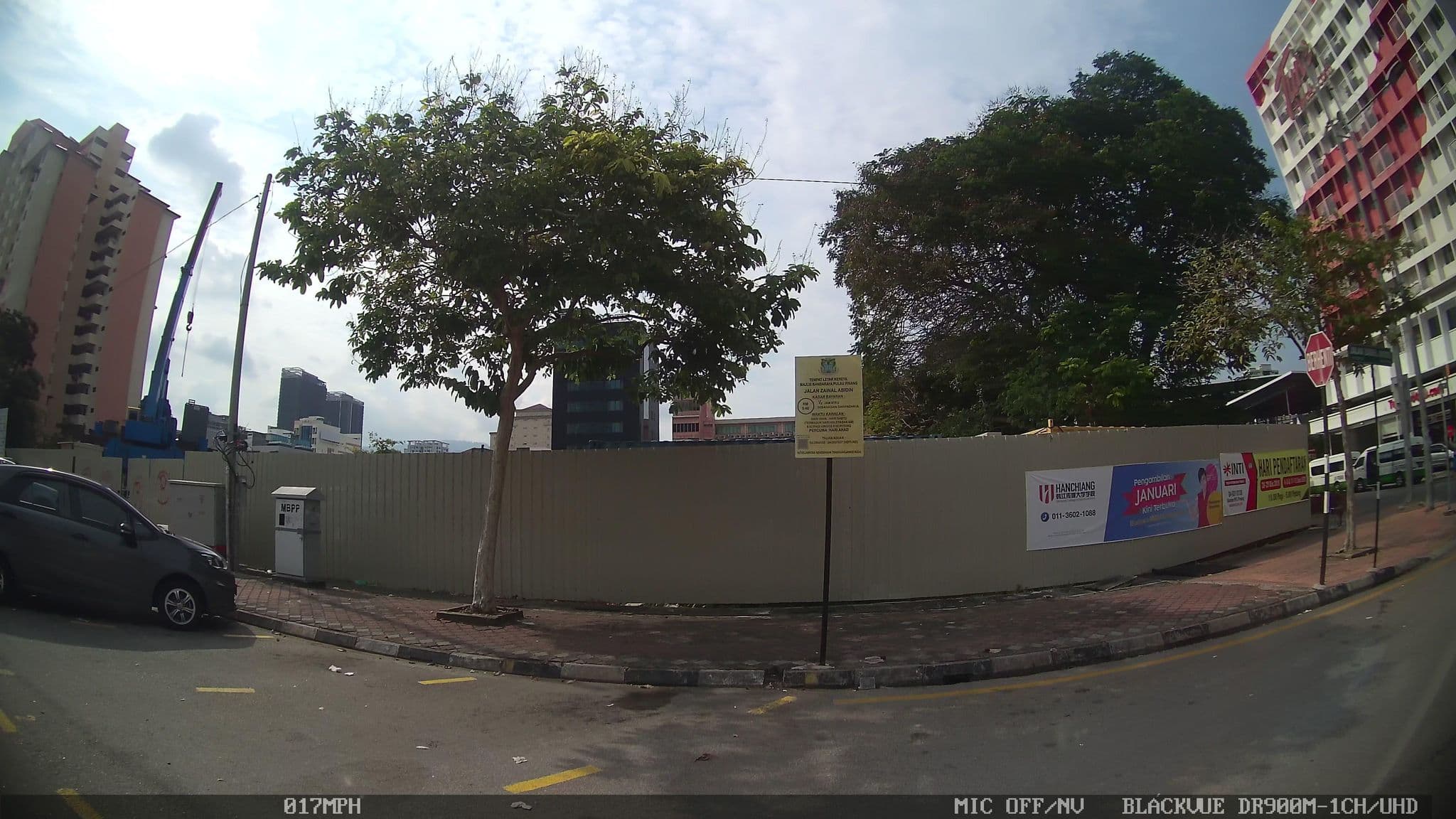 Street view near Tune Hotels, George Town — © kaart_4 (CC BY-SA · Mapillary)