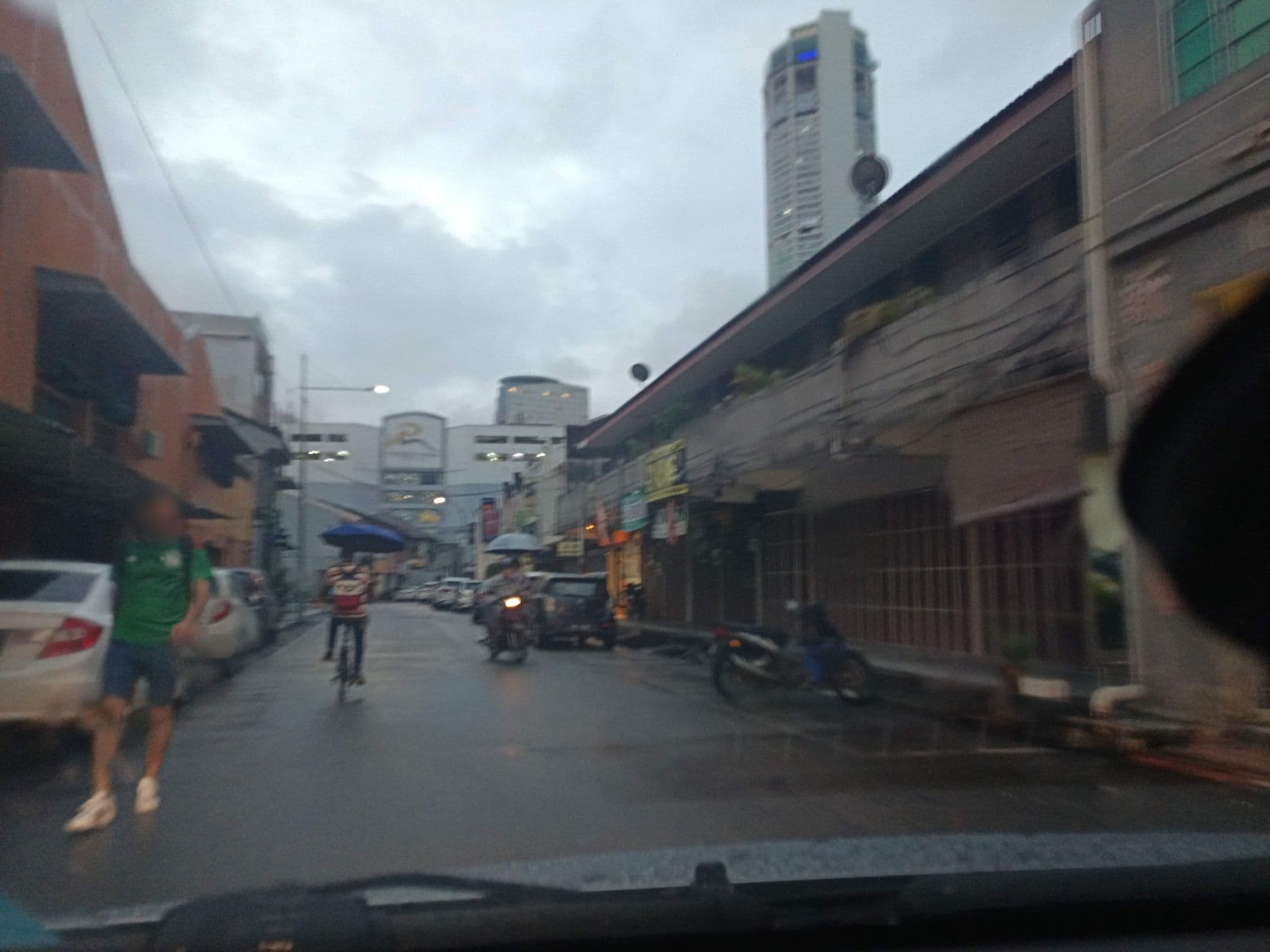 Street view near Grand Paradise Hotel Penang, George Town — © YikQin (CC BY-SA · Mapillary)