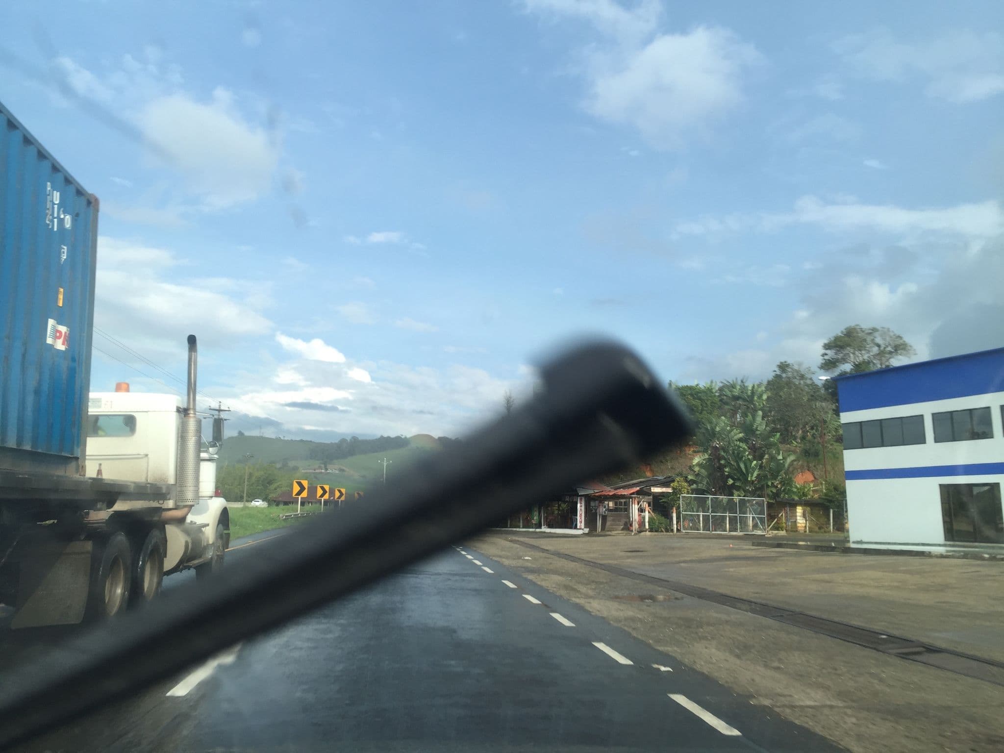 Street view near Hotel y Restaurante Puentetierra, Darien — © hk6f (CC BY-SA · Mapillary)
