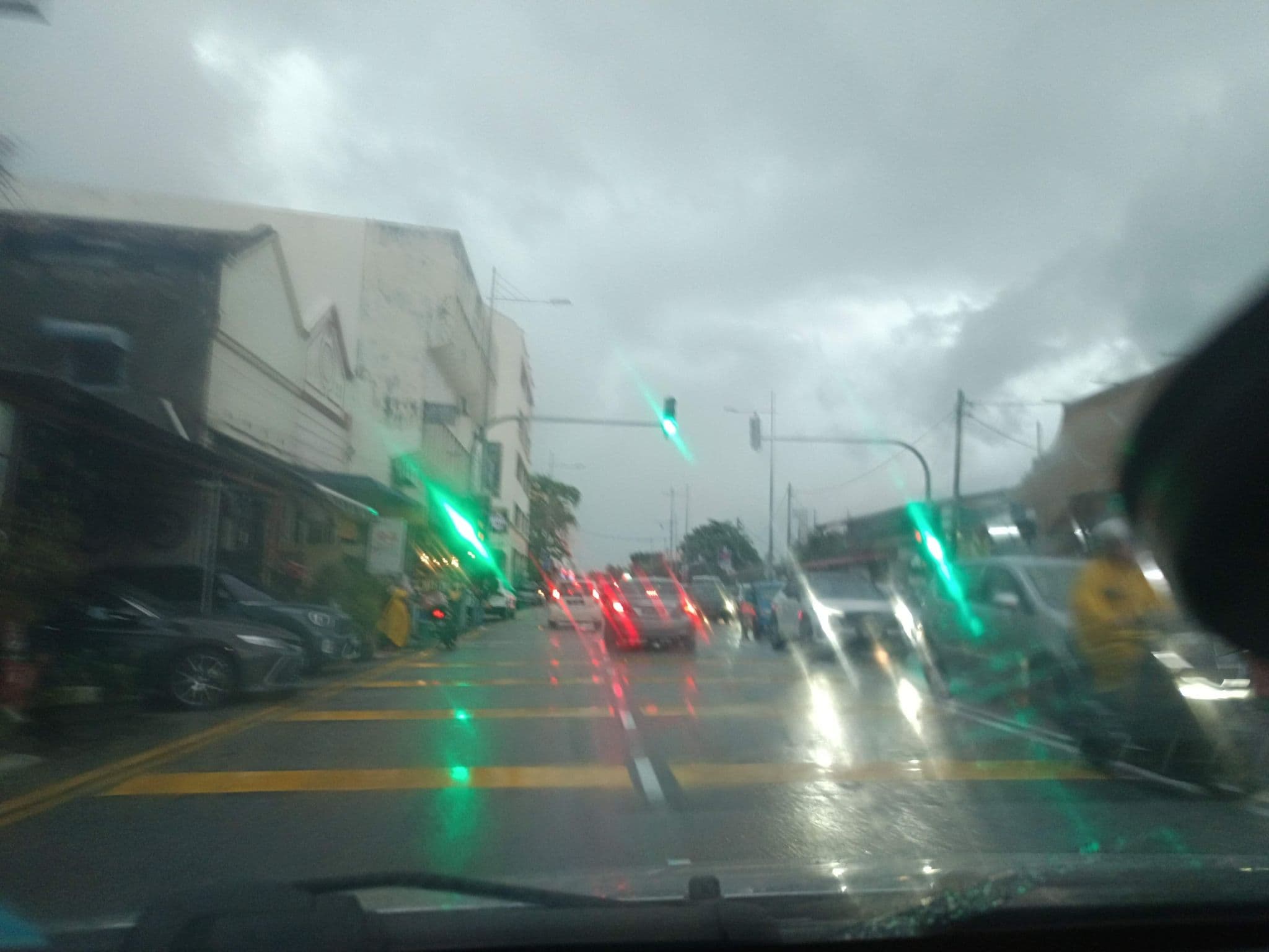 Street view near Sim Citystay, George Town — © YikQin (CC BY-SA · Mapillary)