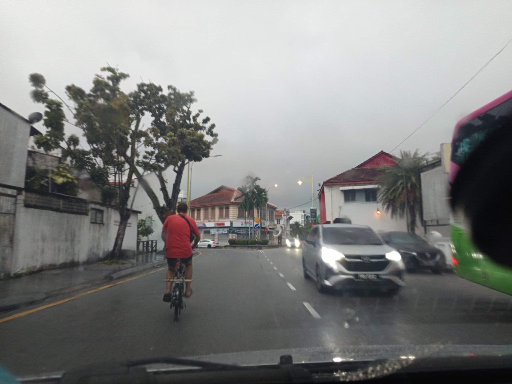 Street view near Ar Raudhah Suites & Hotel, George Town — © YikQin (CC BY-SA · Mapillary)