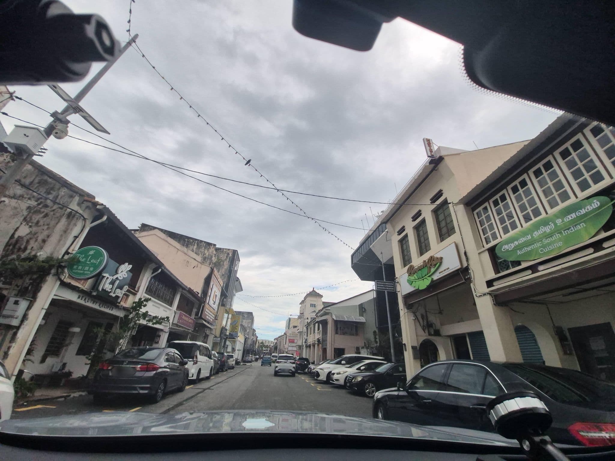 Street view near Hotel Chennai, George Town — © lin_wang (CC BY-SA · Mapillary)