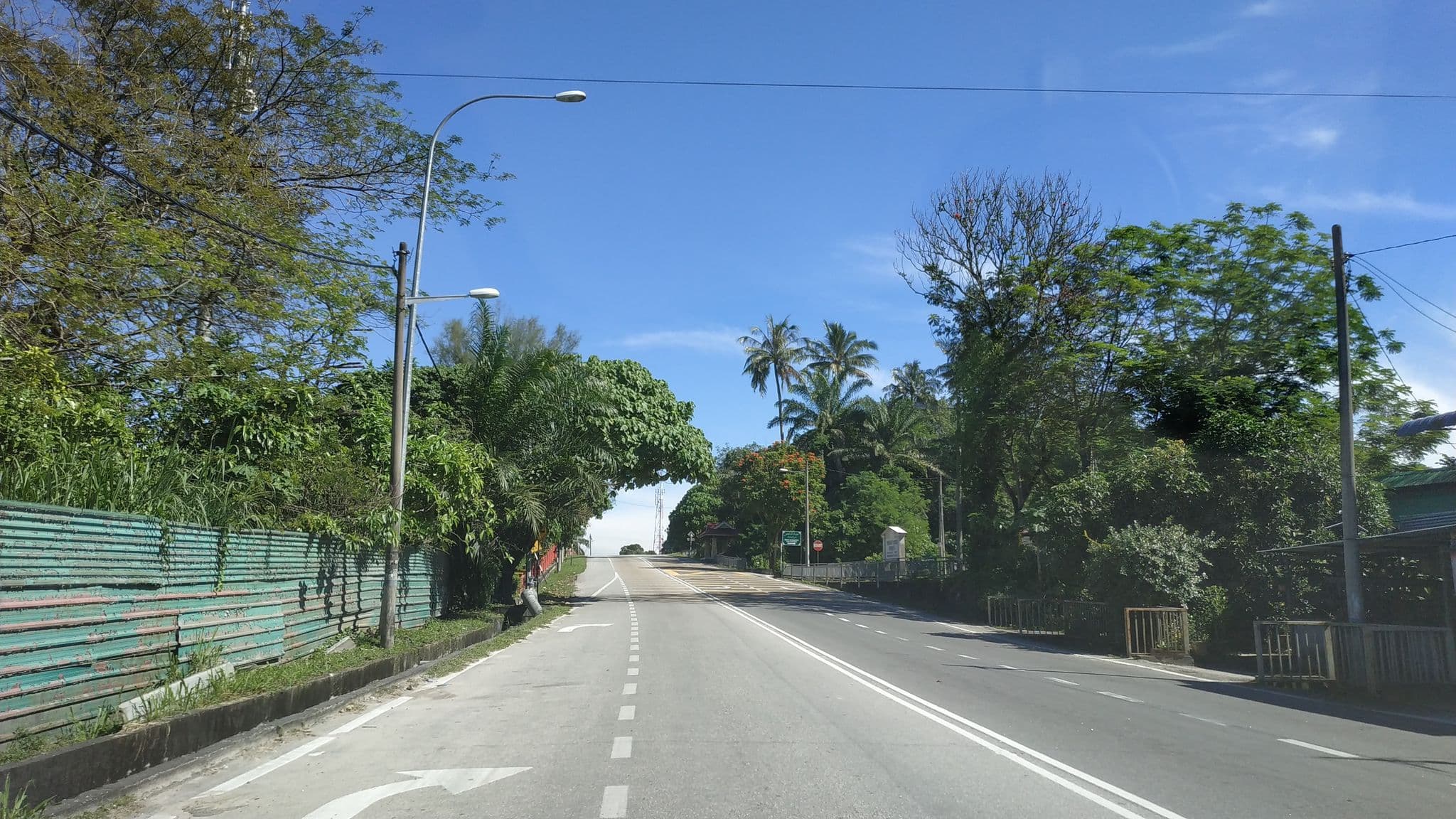 Street view near Royale Palm Residential Hotel, Val Dor — © zainabr (CC BY-SA · Mapillary)