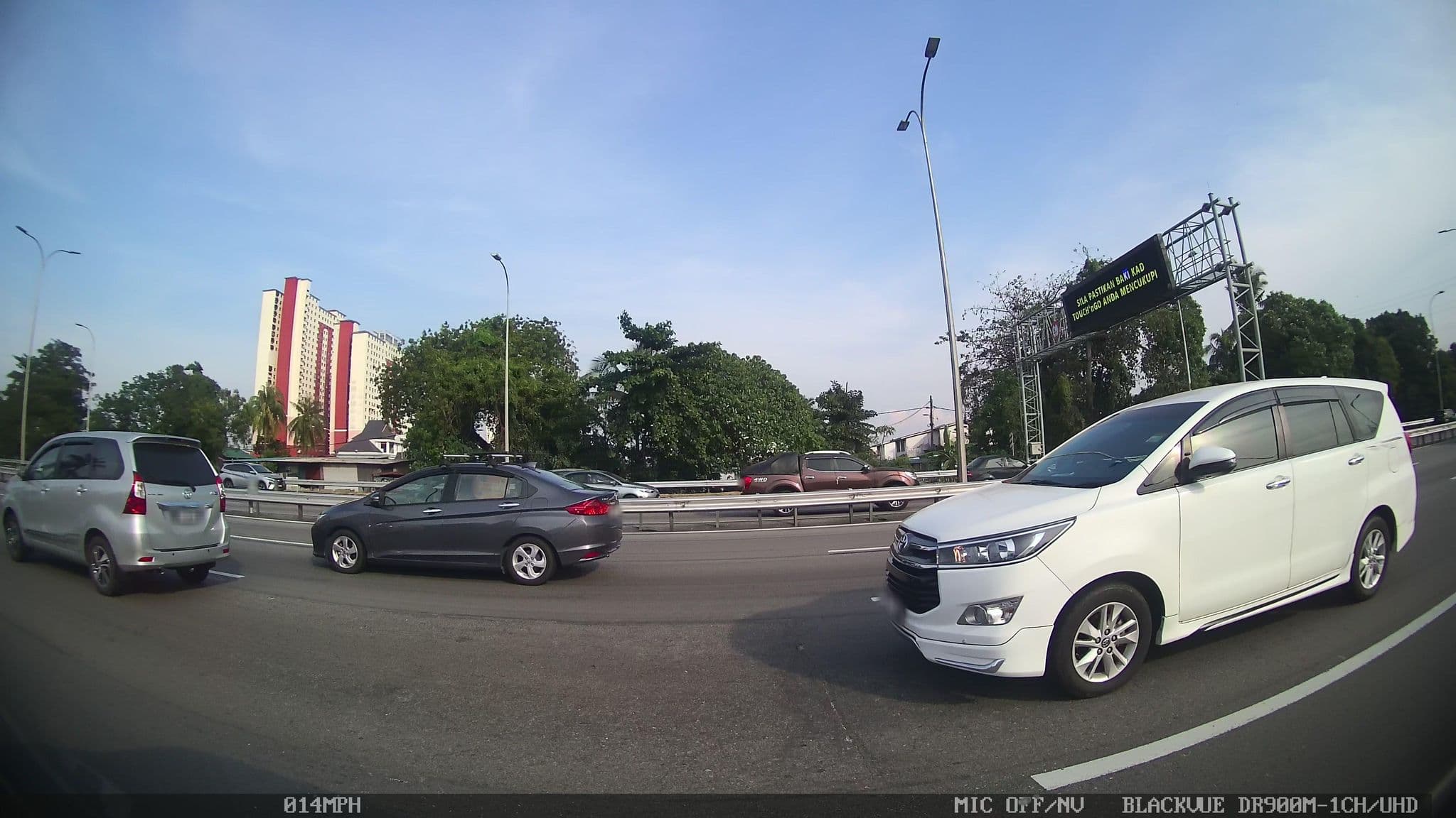 Street view near Hotel california, Perai — © kaart_4 (CC BY-SA · Mapillary)