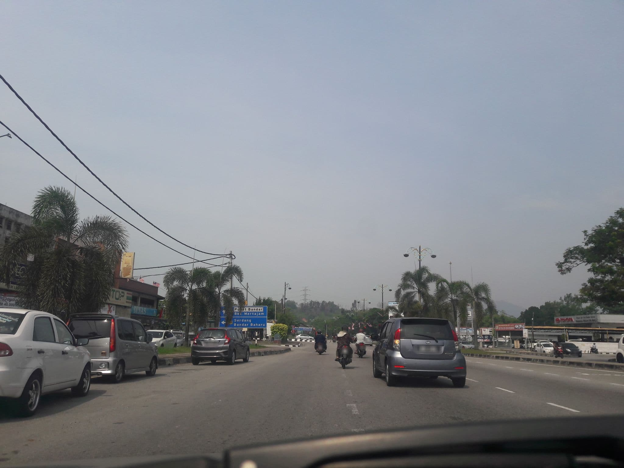 Street view near tepi tiang, Kulim — © izzatibrahim (CC BY-SA · Mapillary)