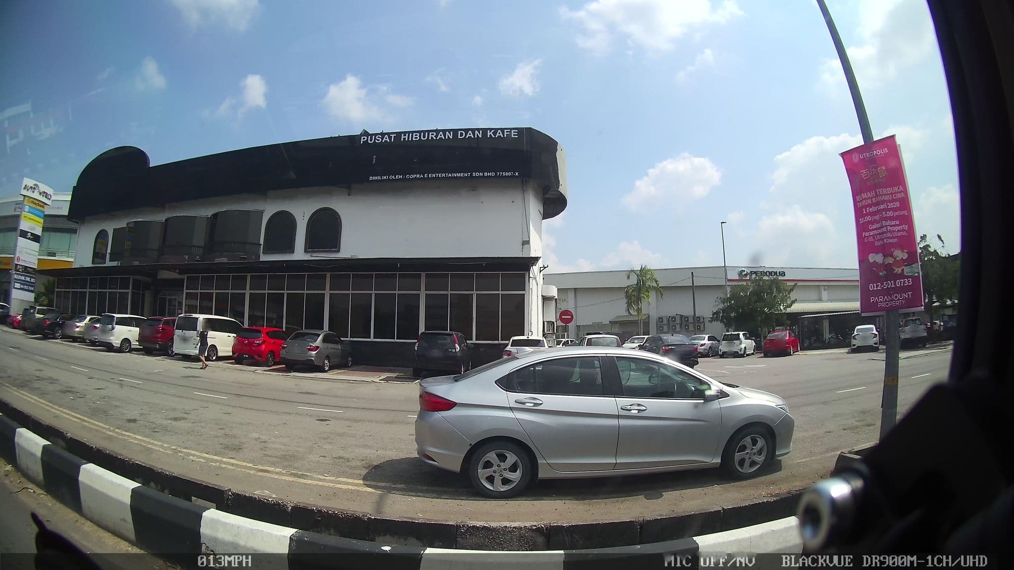 Street view near Coconut Tree Resort, Bukit Tengah — © kaart_1 (CC BY-SA · Mapillary)