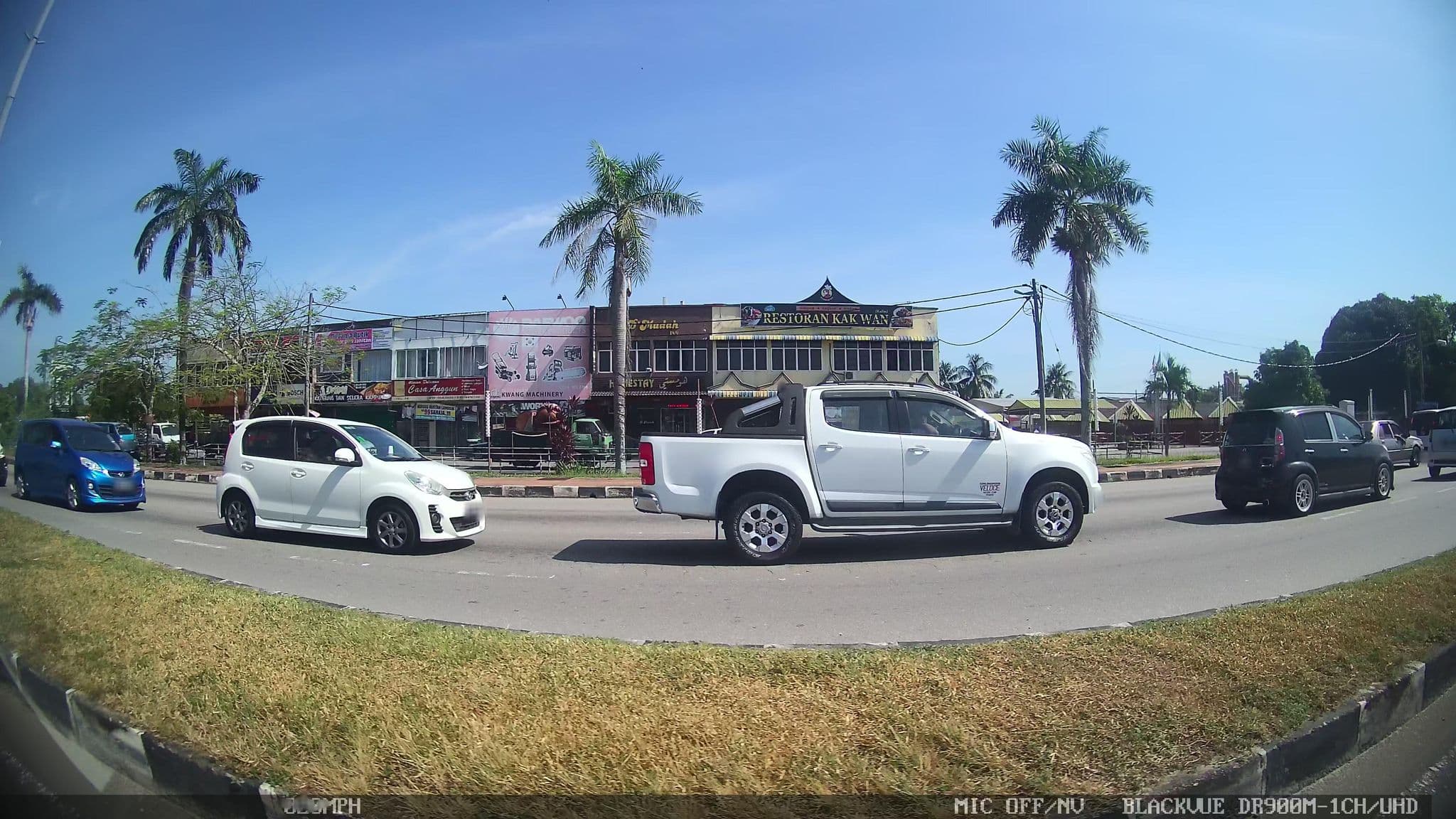 Street view near d'mudah motel, Lunas — © kaart_1 (CC BY-SA · Mapillary)