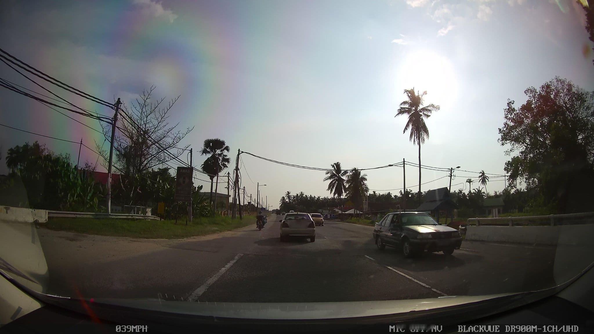 Street view near Pin Pin Motel, Hutan Melintang — © kaart_1 (CC BY-SA · Mapillary)