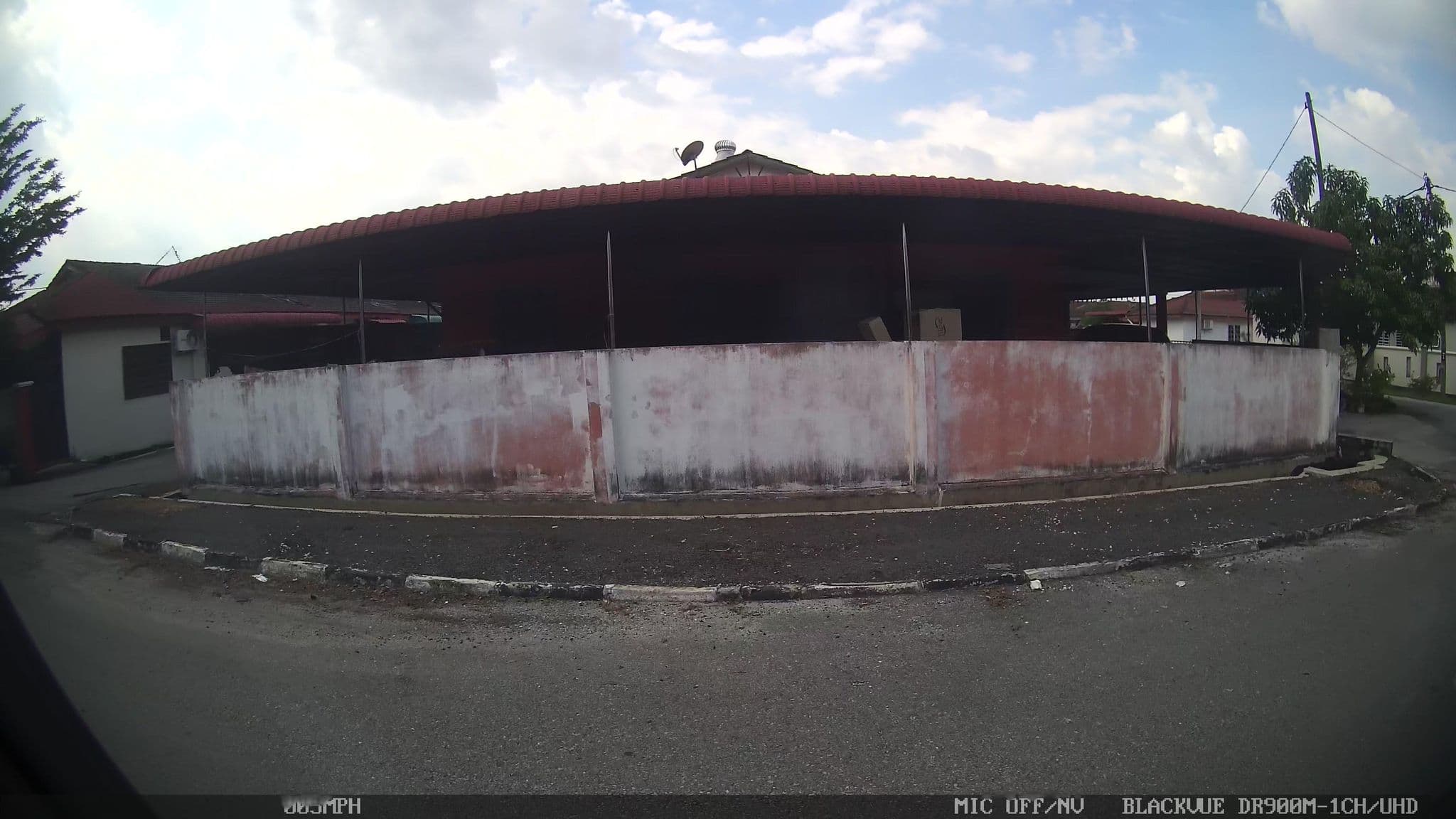 Street view near Izz Muslim Homestay, Teluk Intan — © kaart_1 (CC BY-SA · Mapillary)