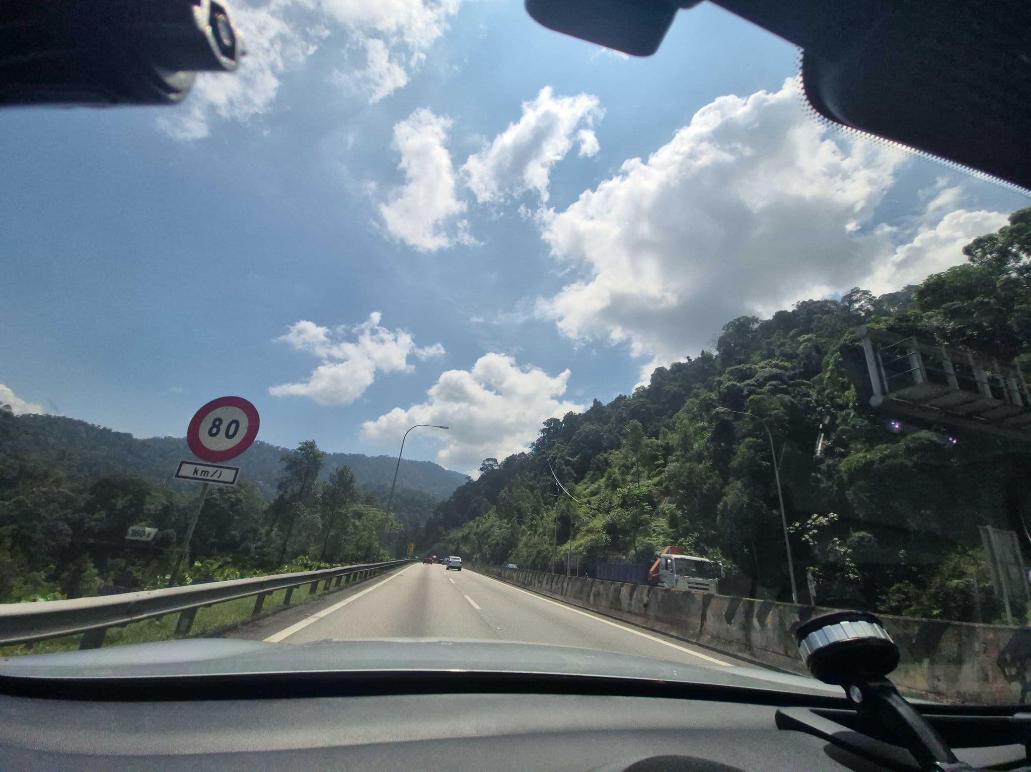 Street view near Flamingo Hotel Penang, Kampung Manjoi — © lin_wang (CC BY-SA · Mapillary)