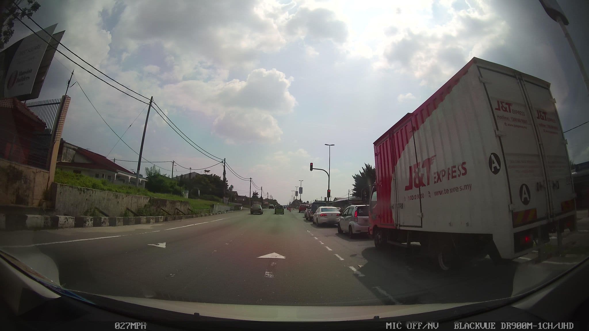 Street view near Park Mei, Kampung Manjoi — © kaart_4 (CC BY-SA · Mapillary)