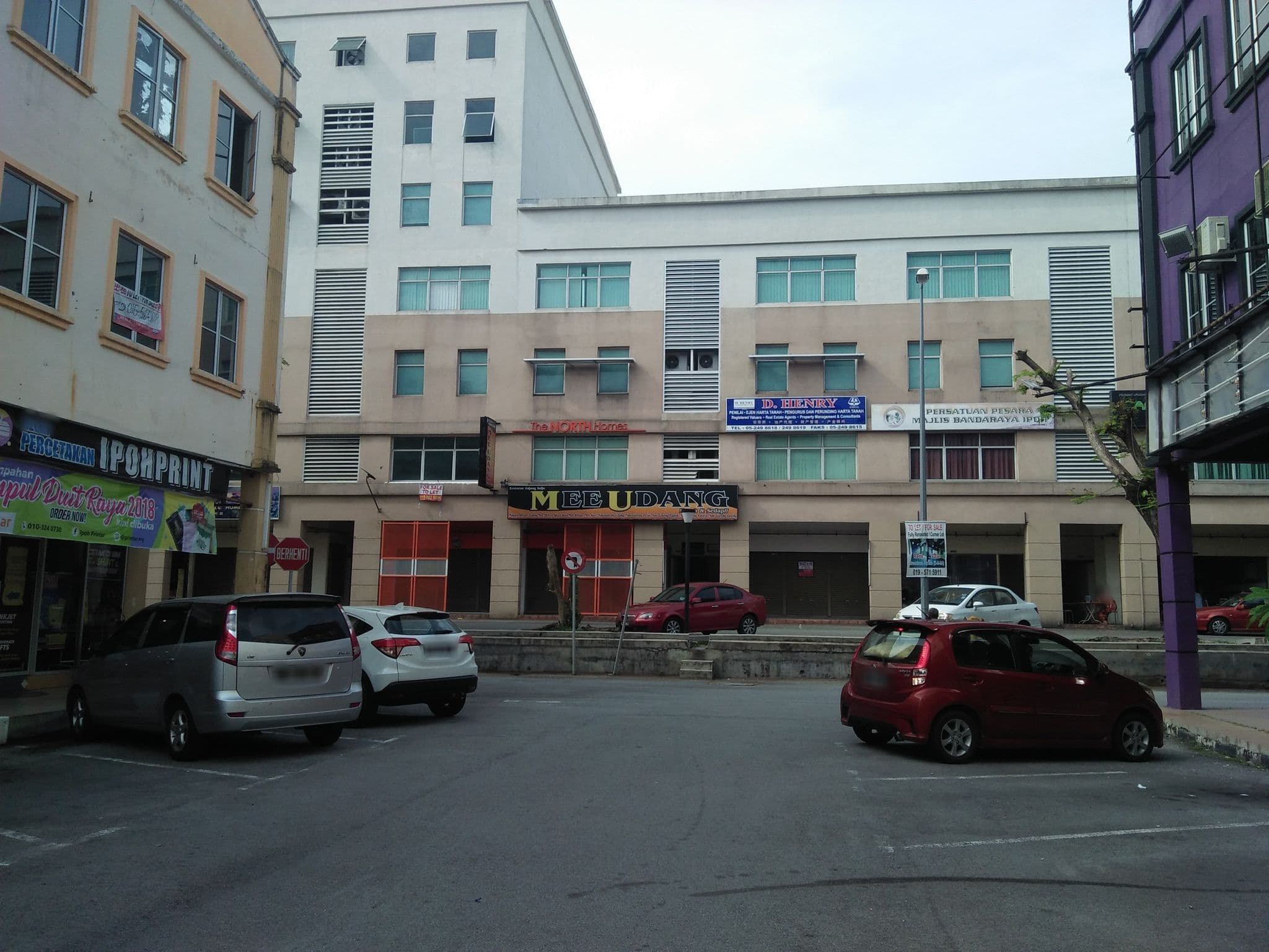 Street view near FA Shah Solutions, Ipoh — © khldarisha (CC BY-SA · Mapillary)