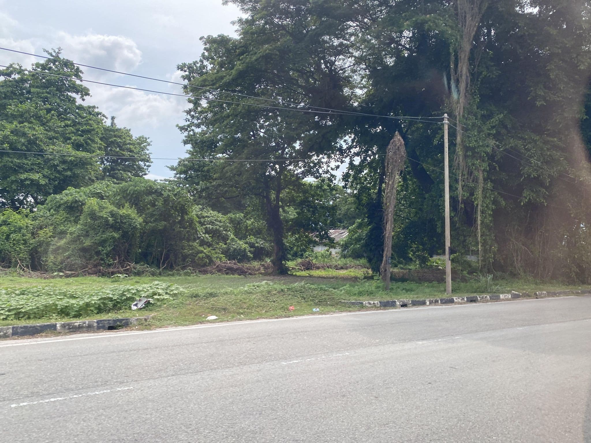 Street view near 999 Homestay, Kampung Manjoi — © rayth (CC BY-SA · Mapillary)