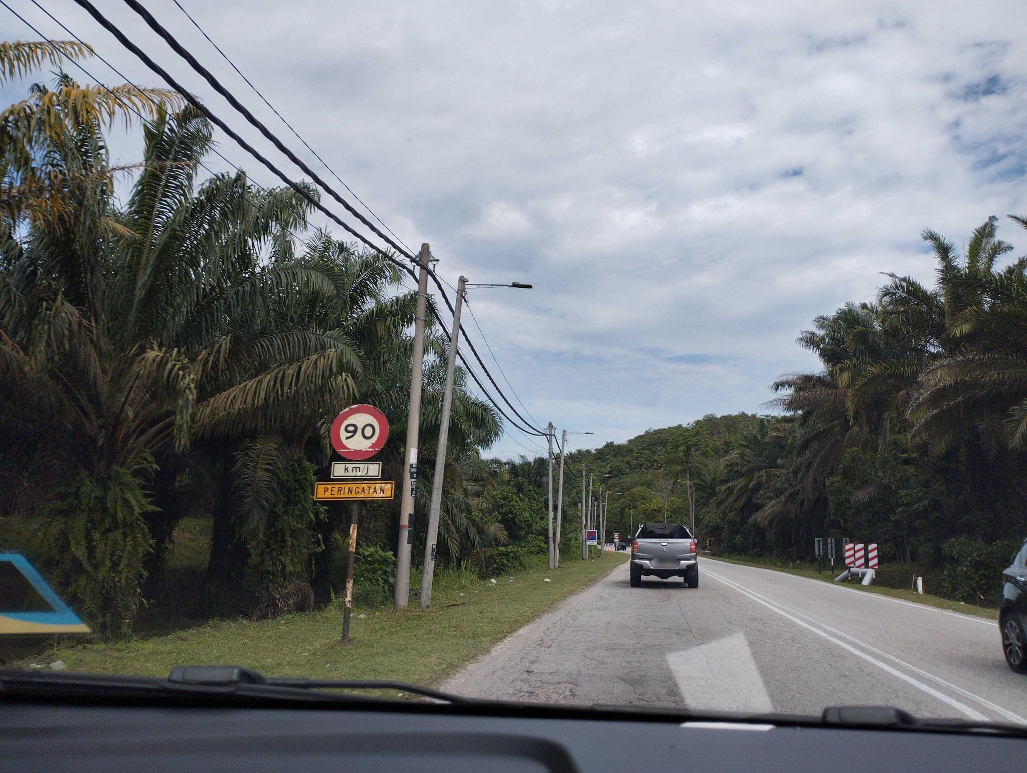Street view near Khazanah hijau Homestay tapah, Cenderiang — © jeskierv (CC BY-SA · Mapillary)