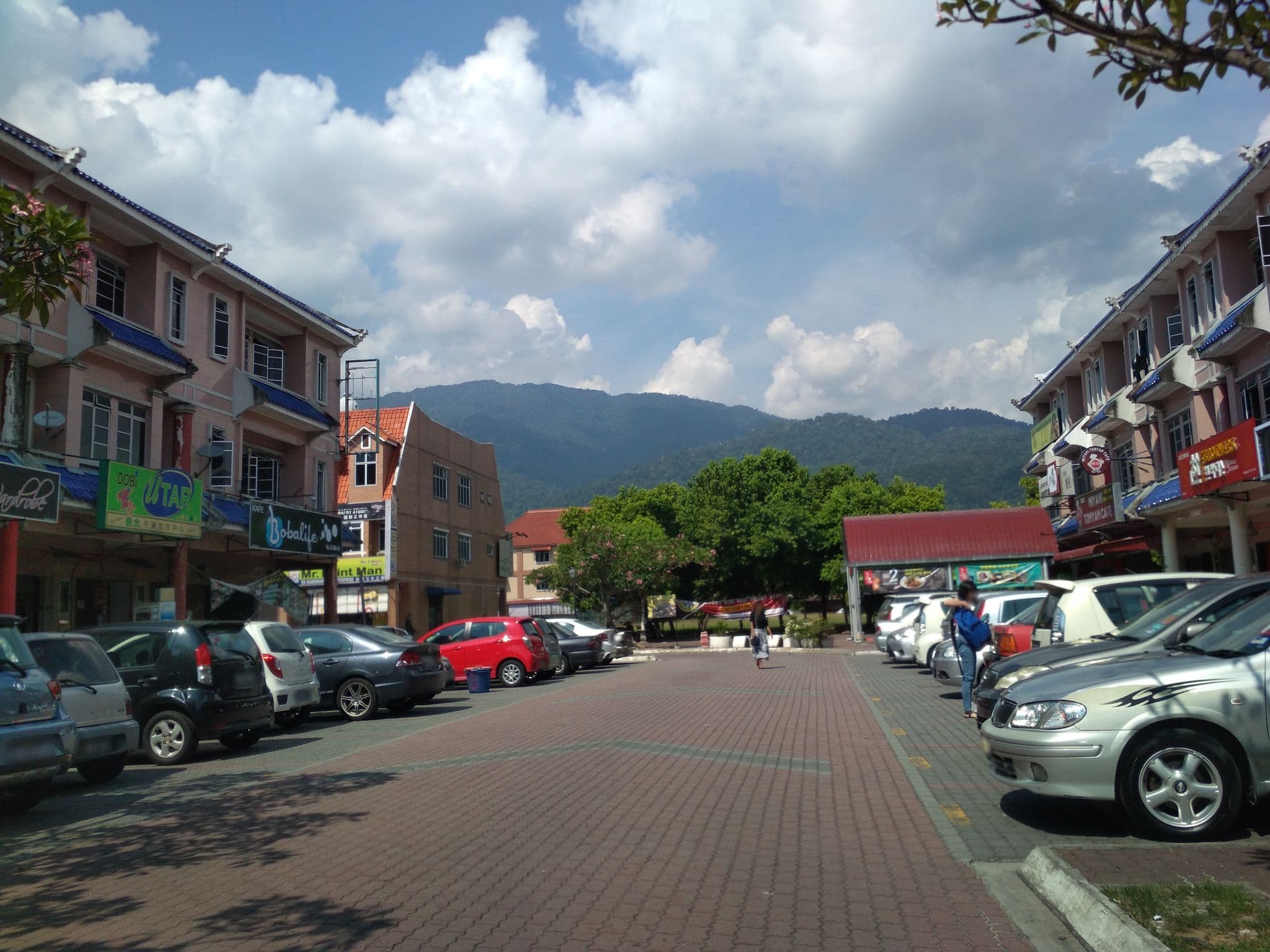 Street view near 天字一号, Kampar — © sky096 (CC BY-SA · Mapillary)