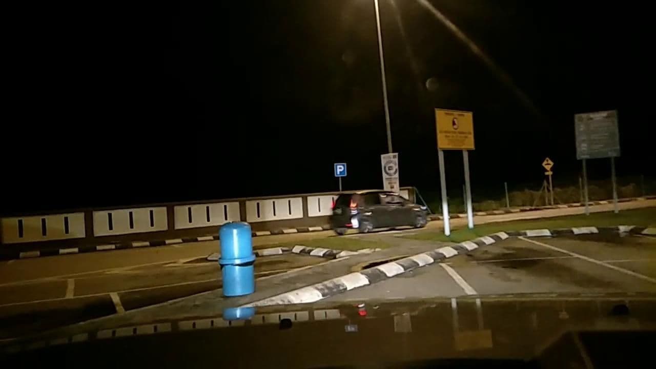 Street view near Tanjung Malim Hotel, Tanjong Malim — © roadroid (CC BY-SA · Mapillary)