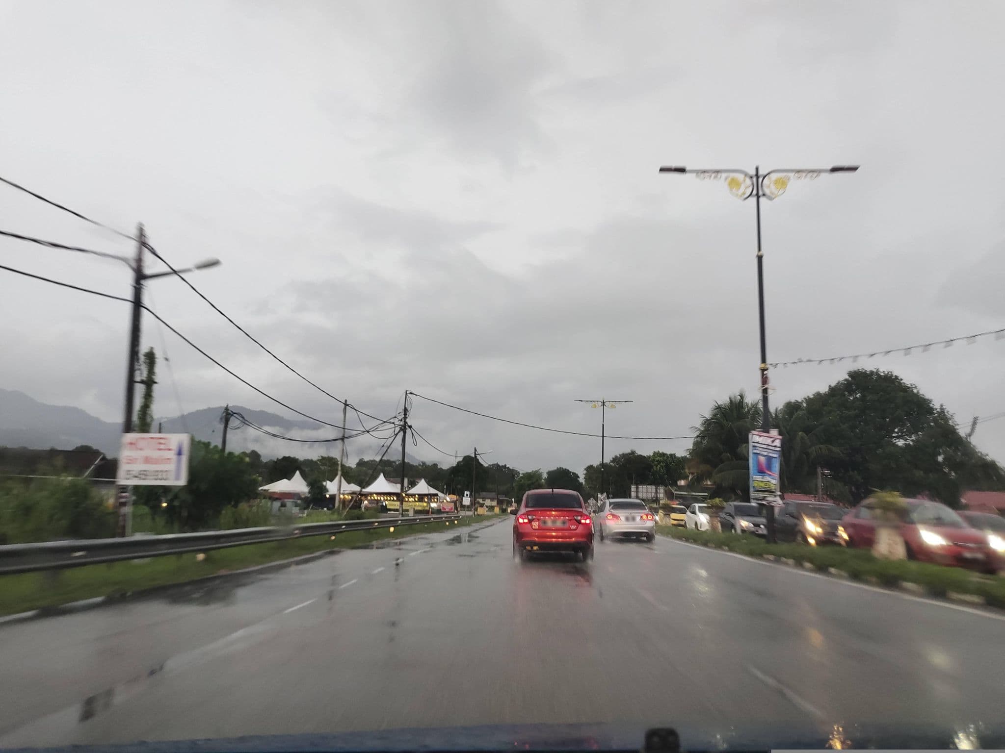 Street view near Nouvelle hotel, Tanjong Malim — © zh9567 (CC BY-SA · Mapillary)