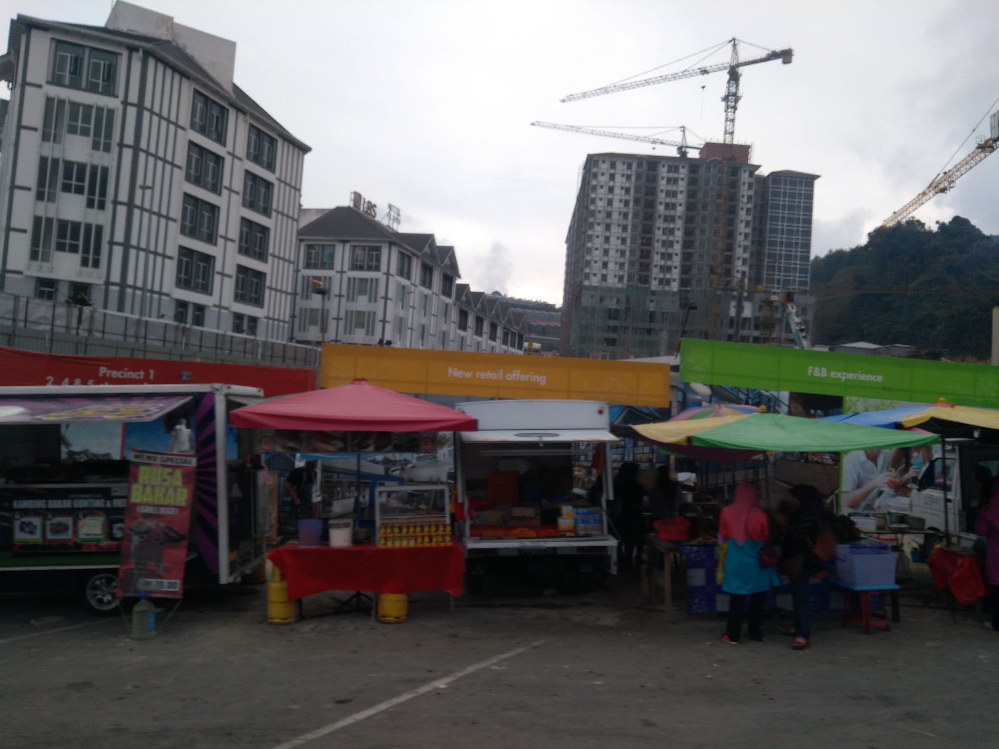 Street view near Snooze Too Hotel, Brinchang — © remonet (CC BY-SA · Mapillary)