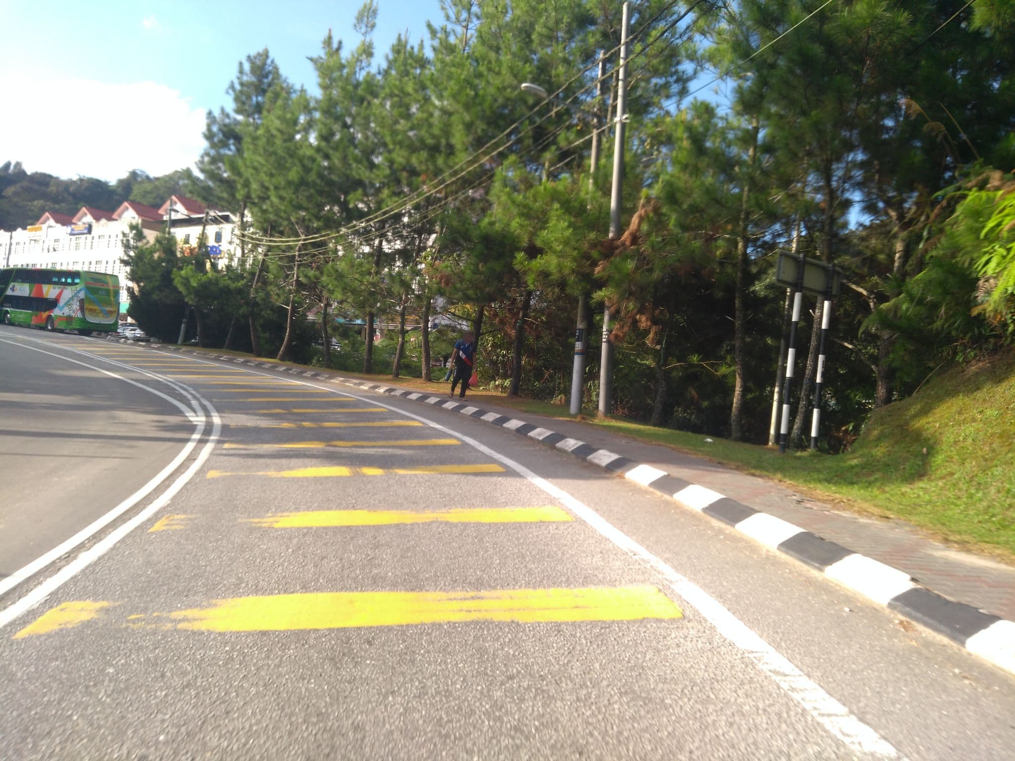 Street view near Room 3** Century Pines Resort, Tanah Rata — © remonet (CC BY-SA · Mapillary)