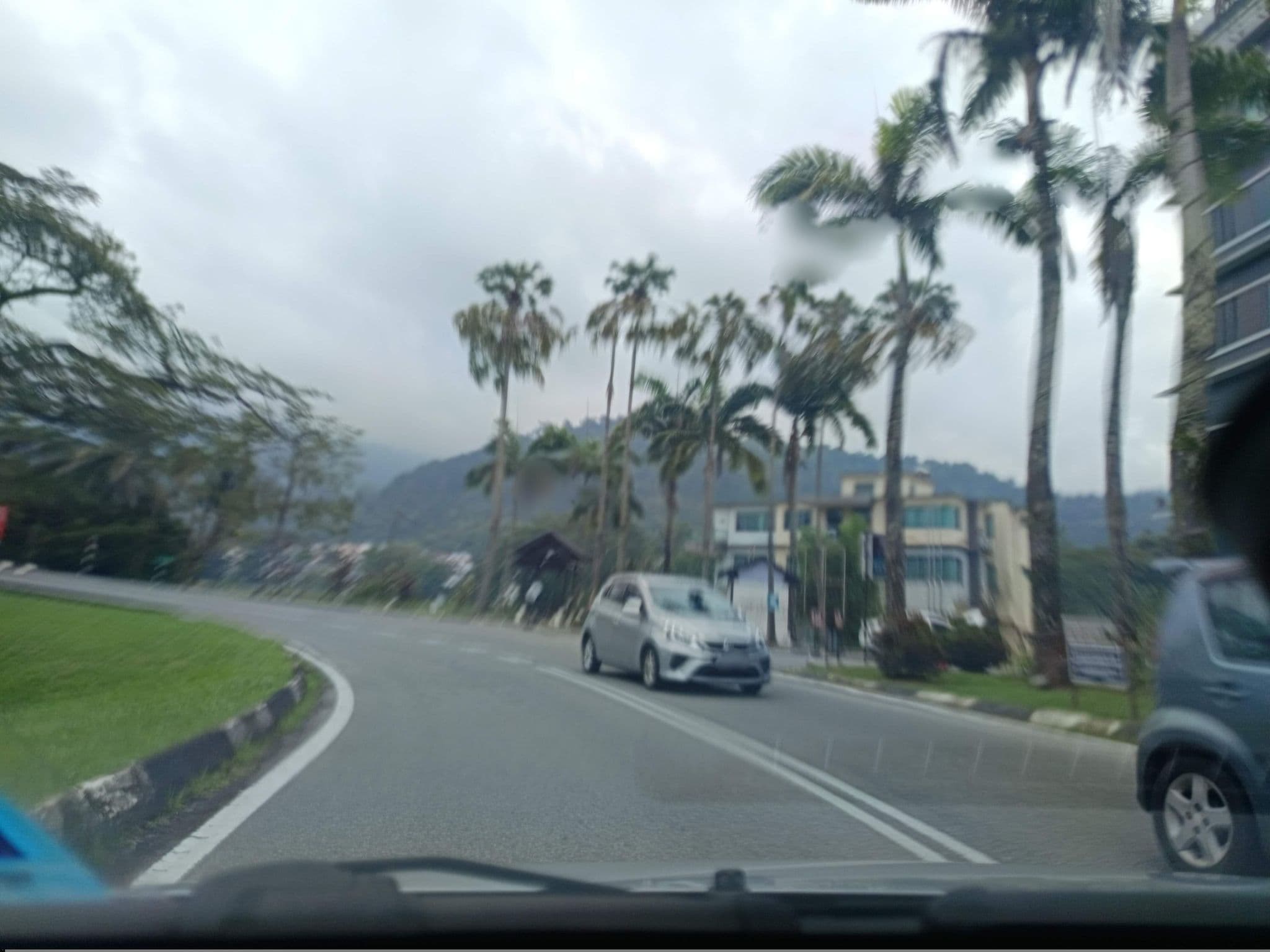 Street view near Flemington Hotel - Exec Suite 411, Taiping — © YikQin (CC BY-SA · Mapillary)