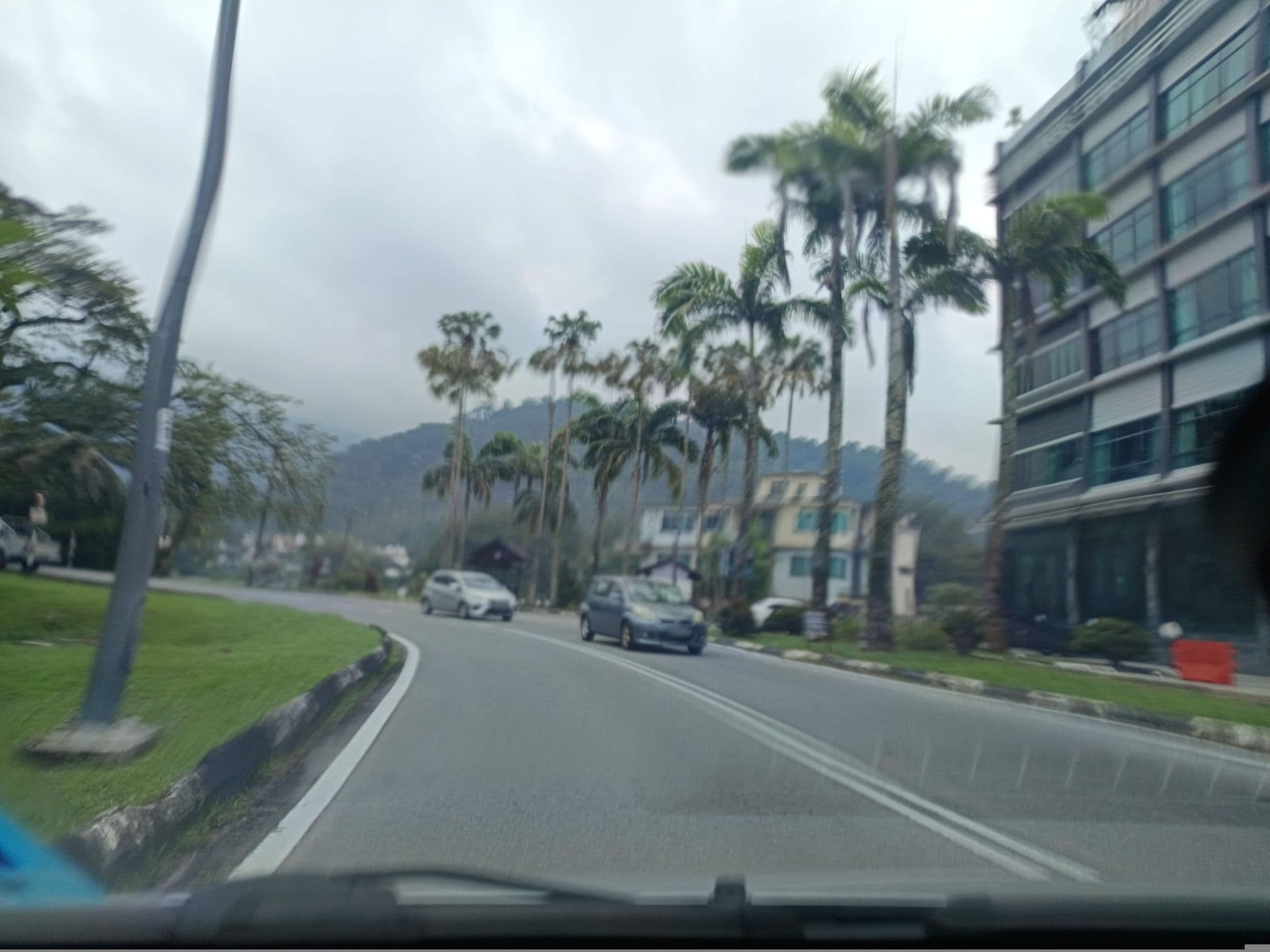 Street view near Swimming Pool @ Flemington, Taiping — © YikQin (CC BY-SA · Mapillary)
