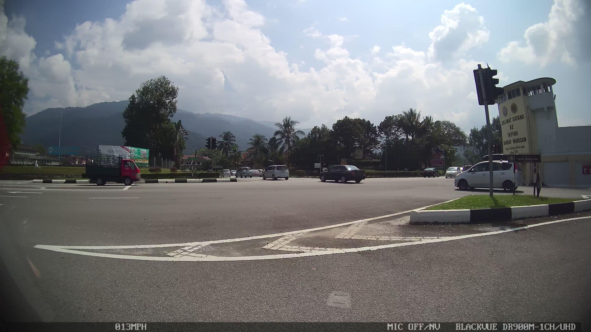 Street view near Taiping Golf & Country Club, Taiping — © kaart_1 (CC BY-SA · Mapillary)