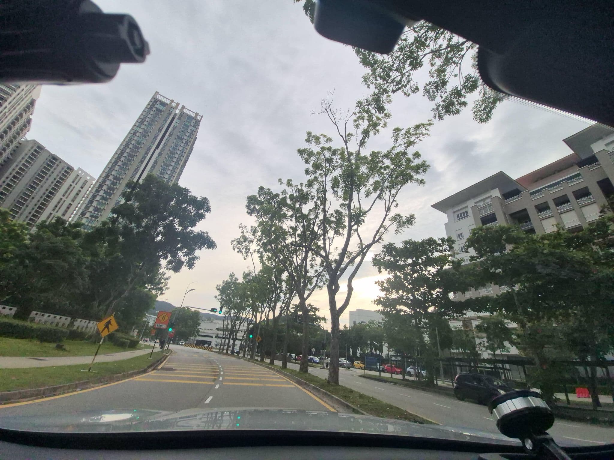 Street view near Legend Jazz Suites, Tanjung Tokong — © lin_wang (CC BY-SA · Mapillary)