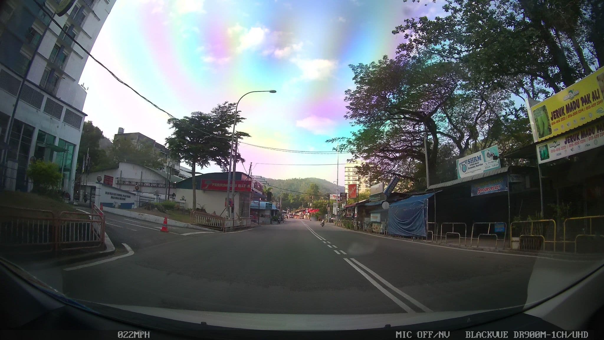 Street view near Hard Rock Pin, Batu Feringgi — © kaart_4 (CC BY-SA · Mapillary)