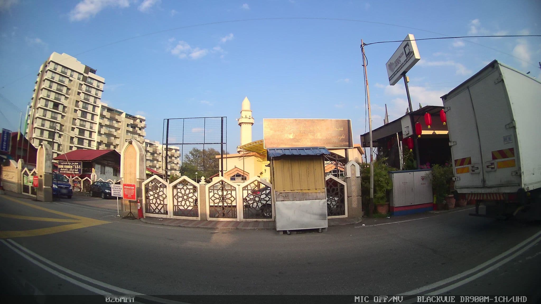 Street view near pulau pinang, Batu Feringgi — © kaart_4 (CC BY-SA · Mapillary)