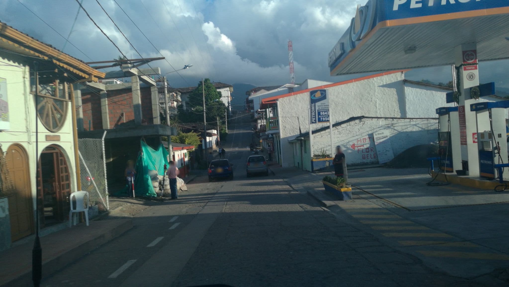 Street view near Estrella de Agua Camping Hostal, Salento — © namara (CC BY-SA · Mapillary)