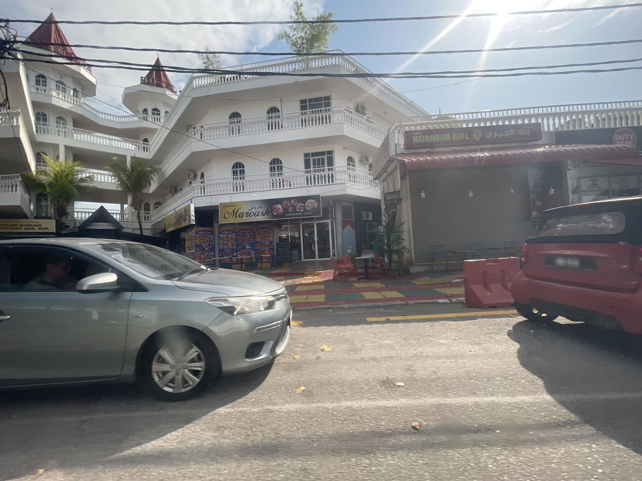 Street view near Casa Fina Fine Homes, Pantai Cenang — © filipb (CC BY-SA · Mapillary)