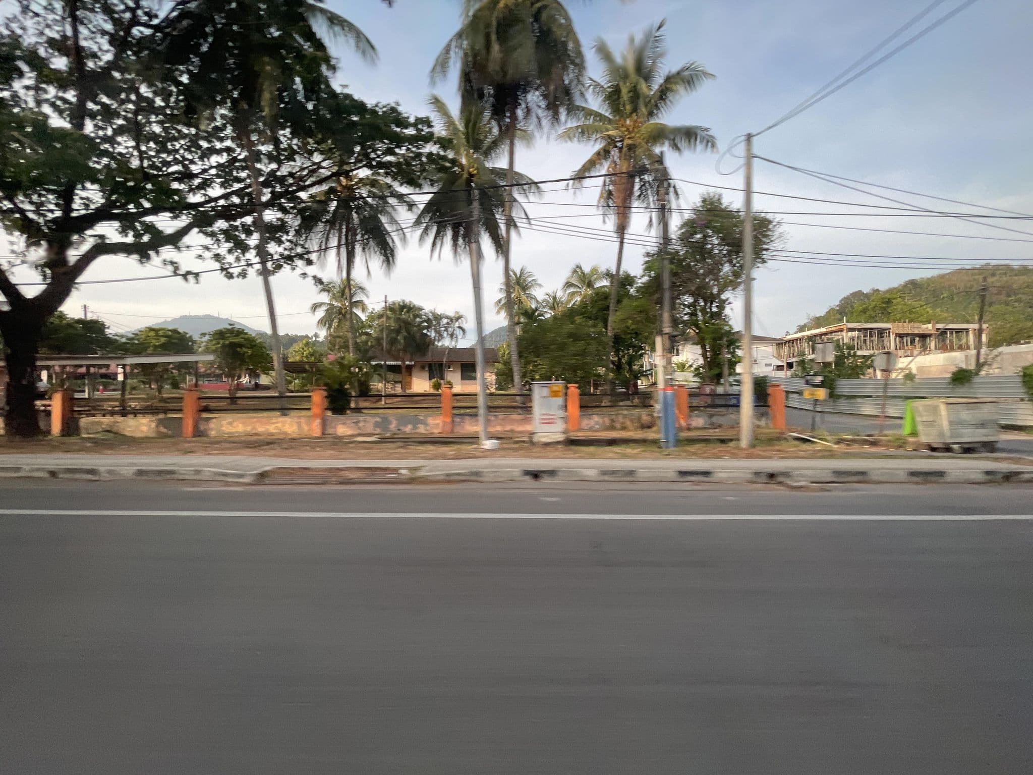 Street view near Level 6, Kuah — © filipb (CC BY-SA · Mapillary)