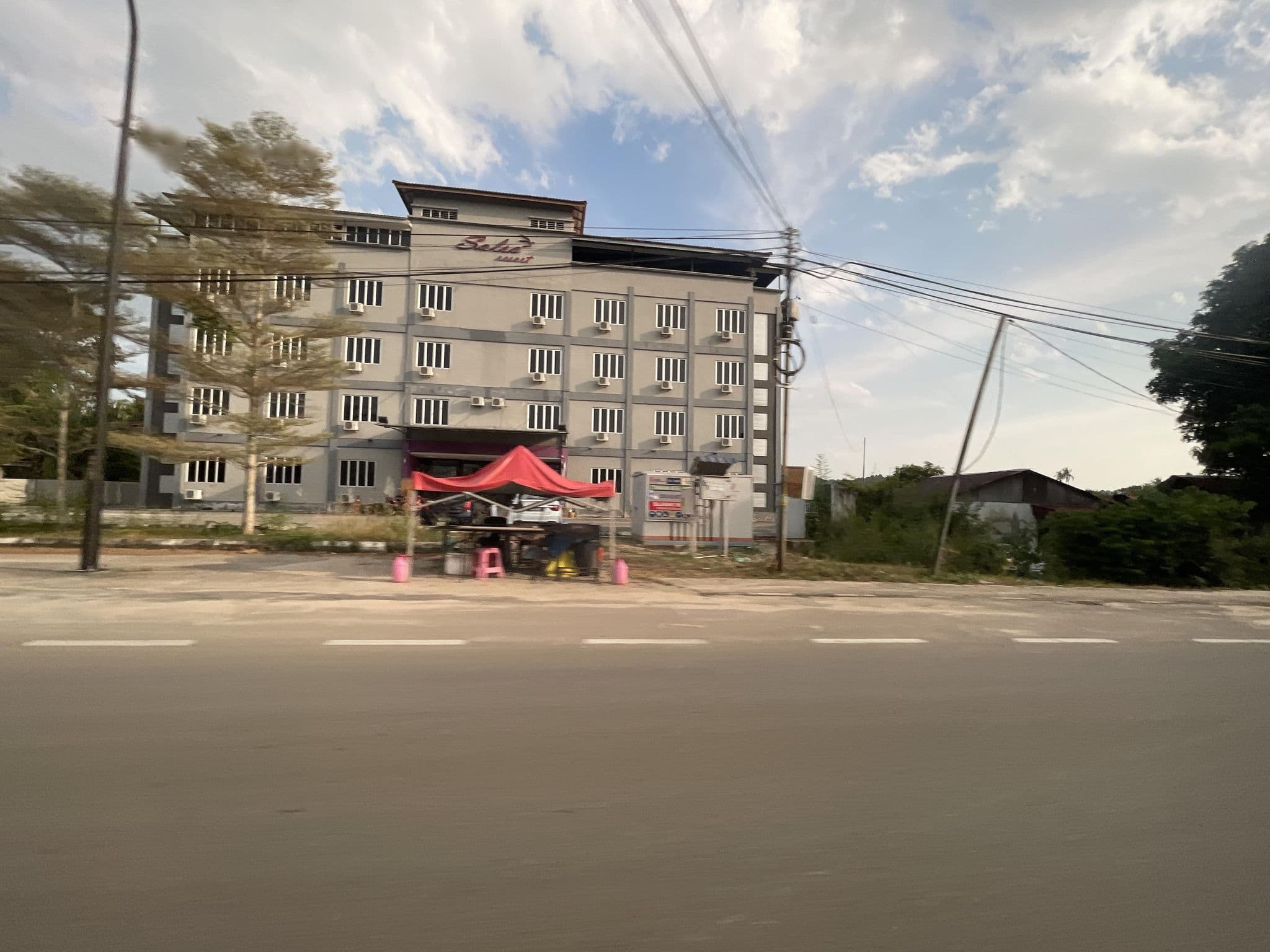 Street view near Zuliana (House) Homestay, Pantai Cenang — © filipb (CC BY-SA · Mapillary)