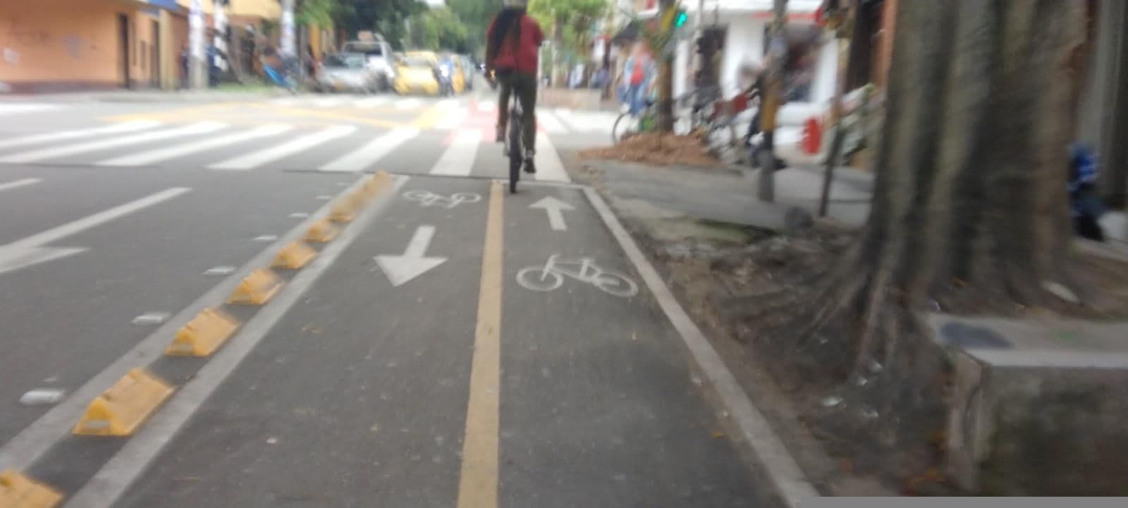 Street view near Hotel kong, Medellín