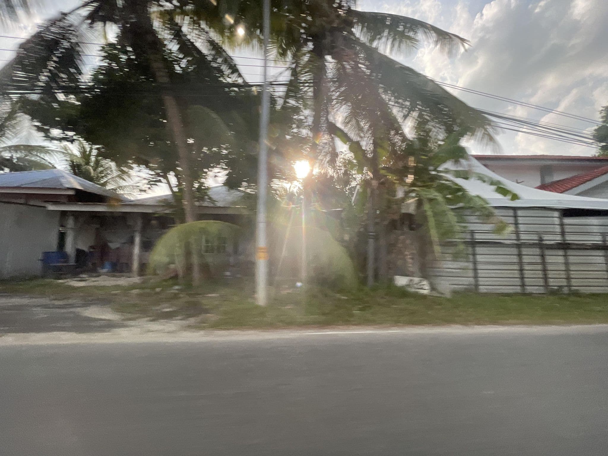 Street view near Vasa Cottage 2, Pantai Cenang — © filipb (CC BY-SA · Mapillary)