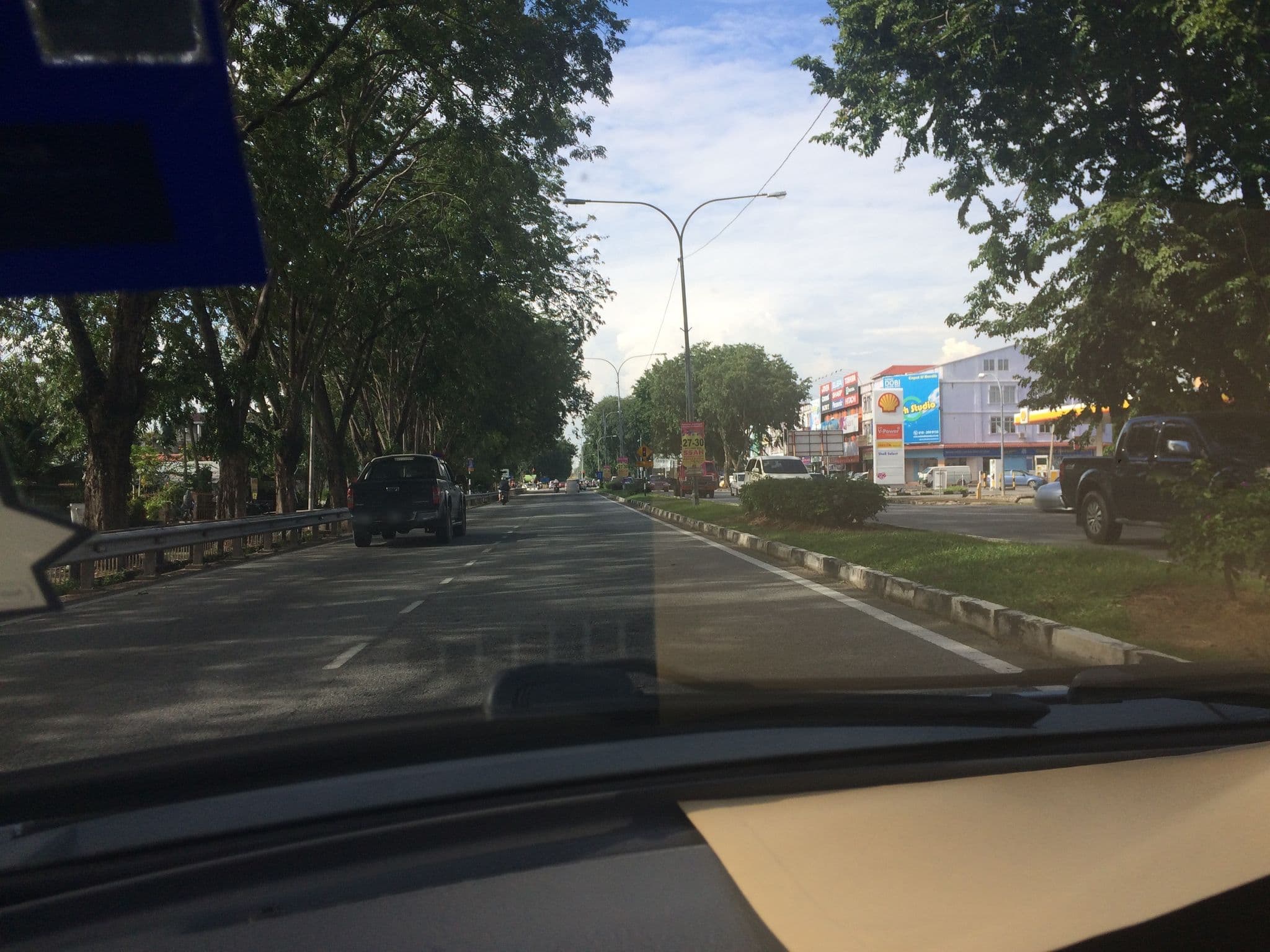 Street view near Hotel Casa Real, Lepai — © idham (CC BY-SA · Mapillary)