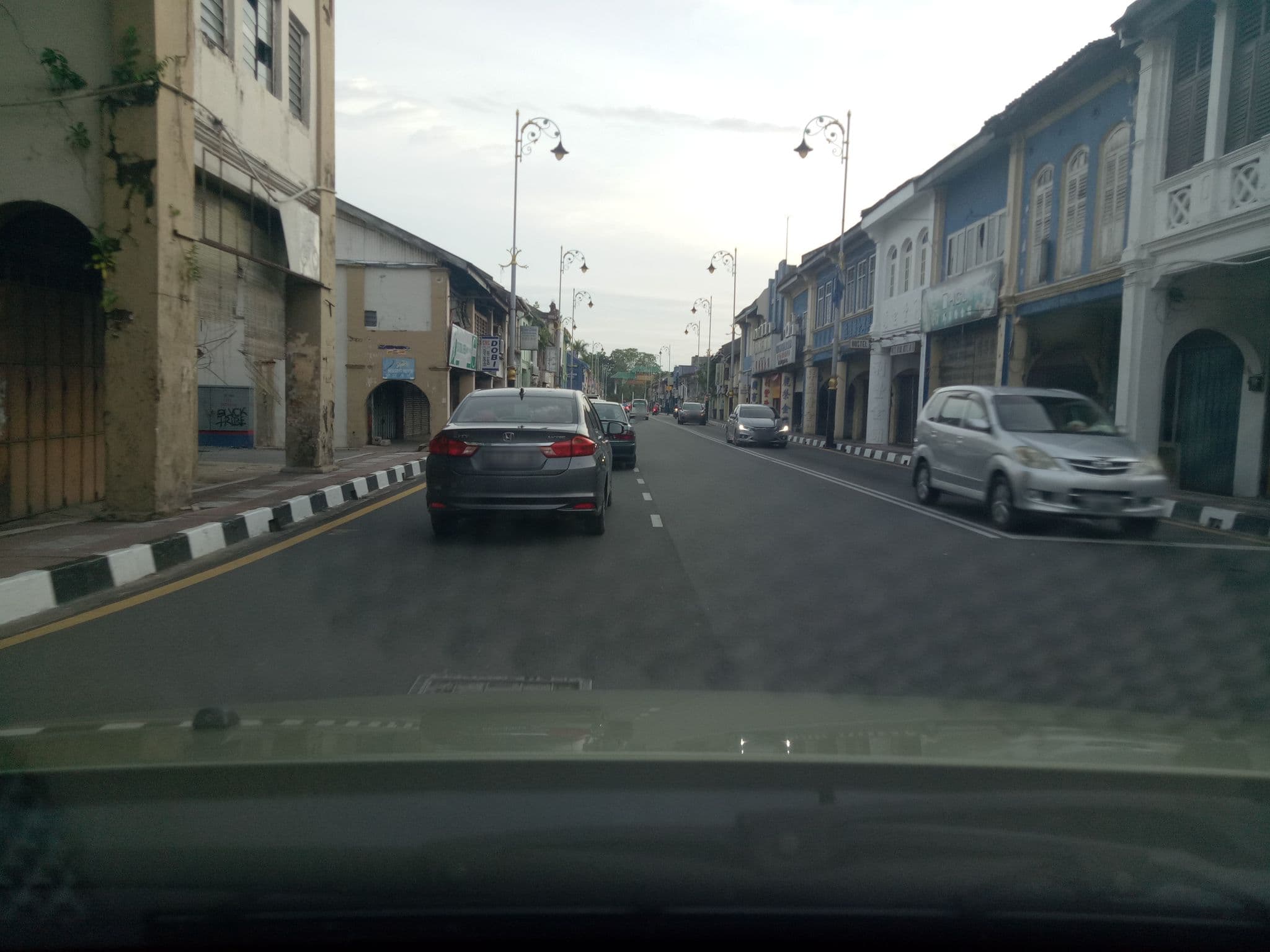Street view near Semilai Boutique Hostel, Alor Setar — © aliasyamimi (CC BY-SA · Mapillary)