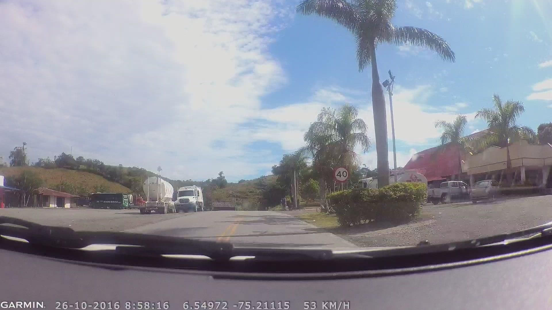Street view near Hospedaje Rancho Grande, Santo Domingo — © santi1708 (CC BY-SA · Mapillary)