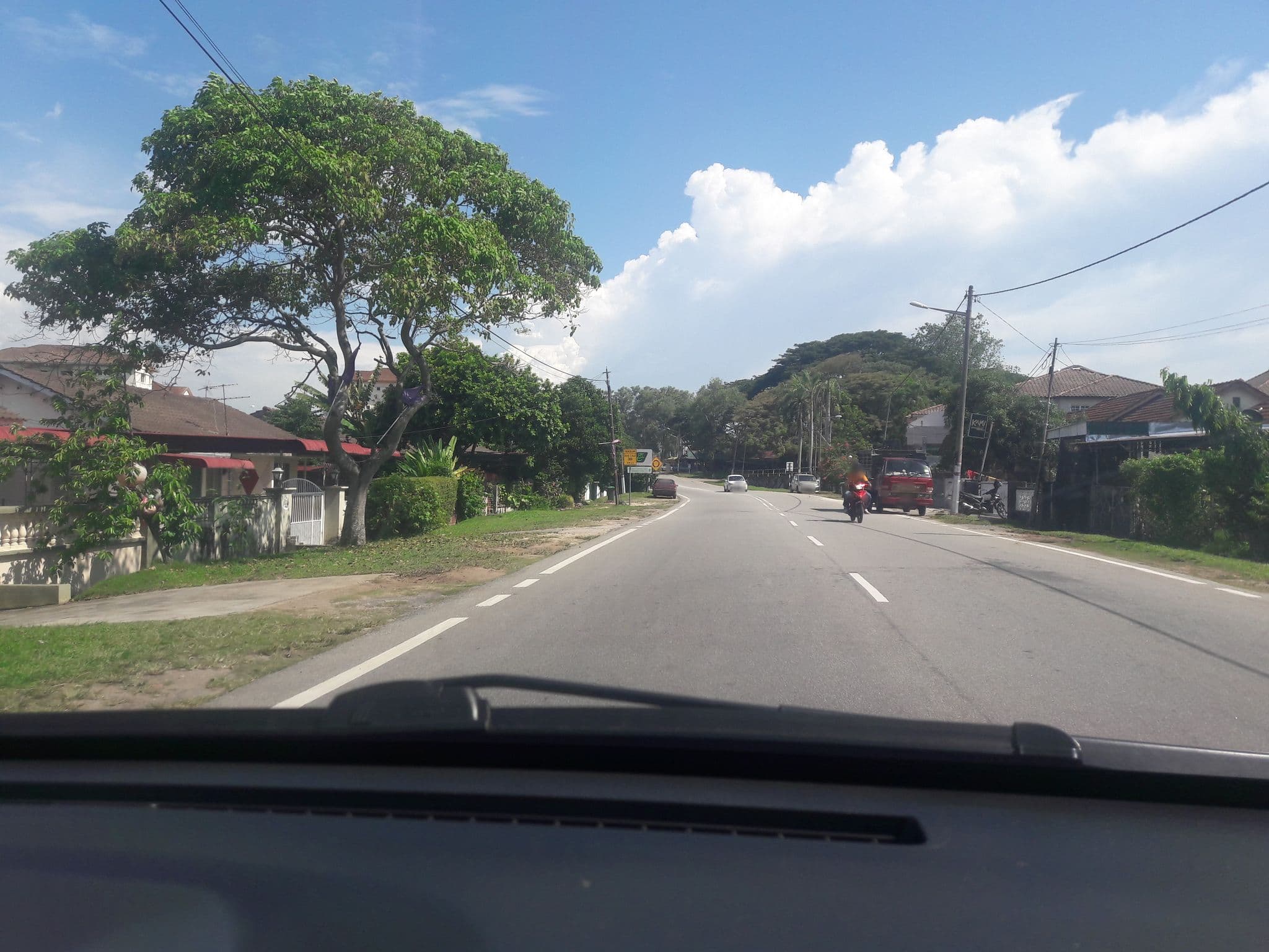 Street view near Sg Petani Inn, Sungai Petani — © izzatibrahim (CC BY-SA · Mapillary)