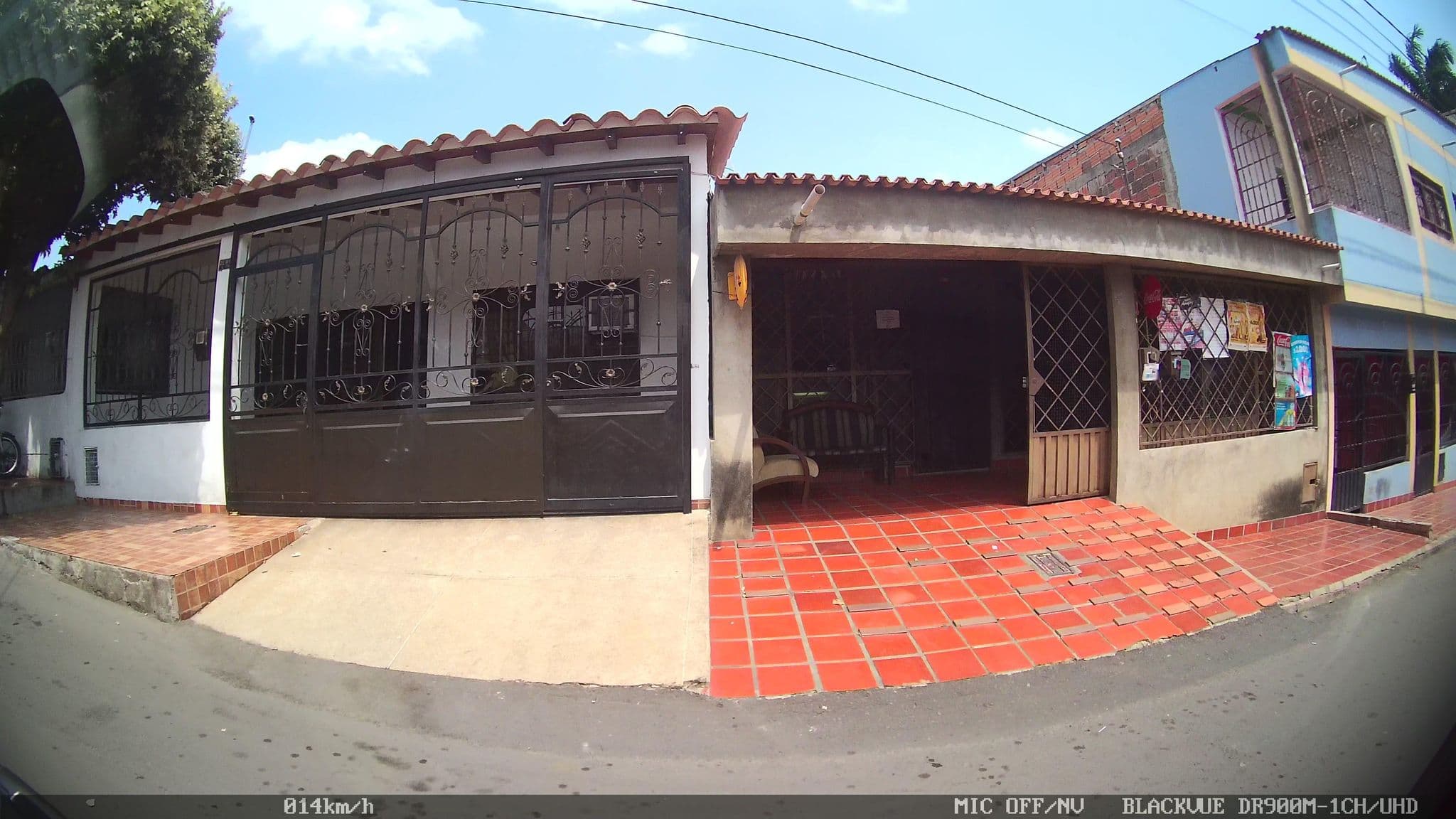 Street view near MZ 58 CLARET, Cúcuta — © kaart_2 (CC BY-SA · Mapillary)